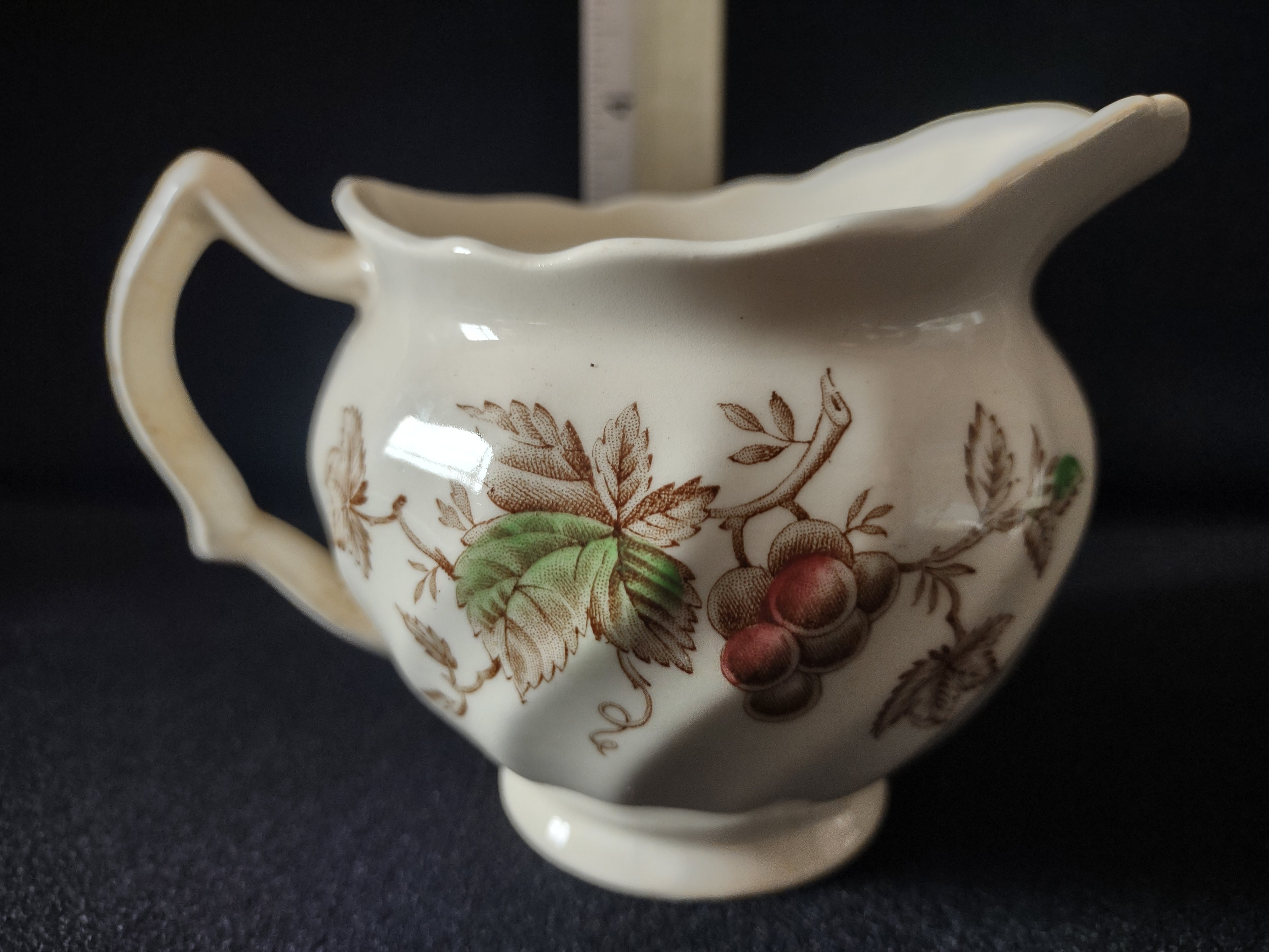Vintage Johnson Bros Harvest Time Ironstone England Creamer CRAZING (lot 5627)