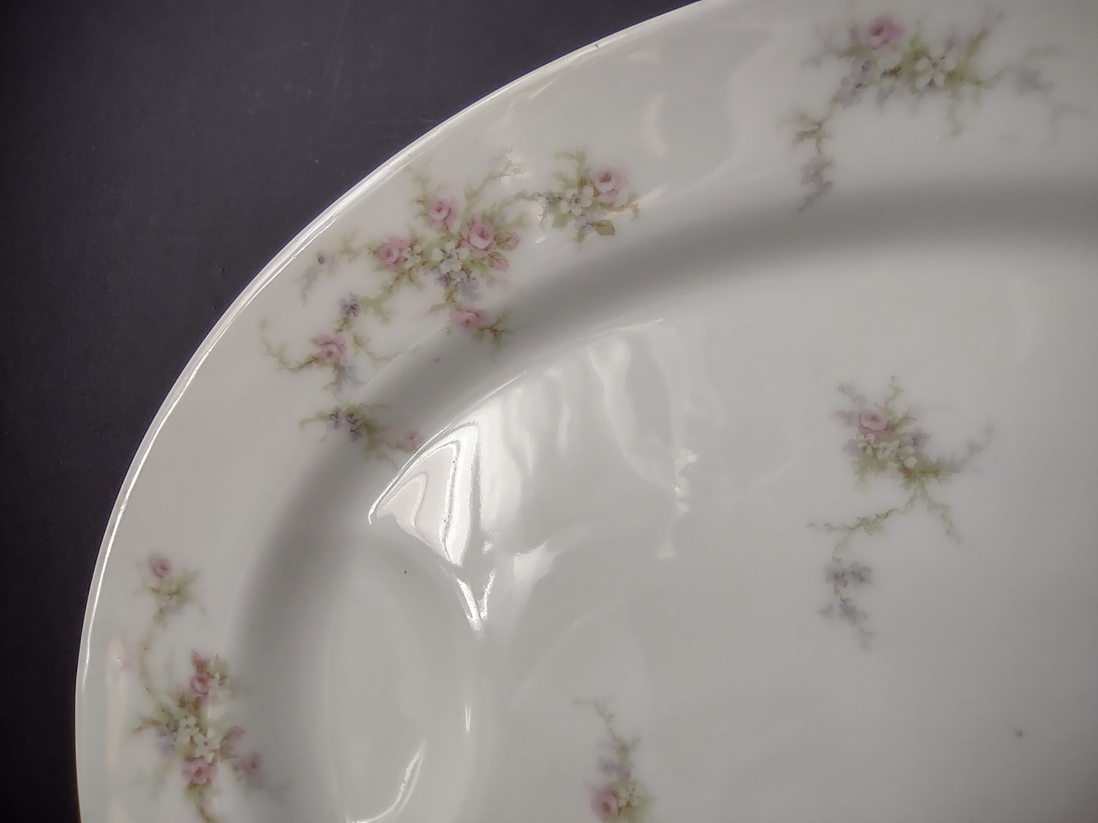 Haviland Limoges Serving Platter 15" Rose White Purple Flower Moss (lot 895)