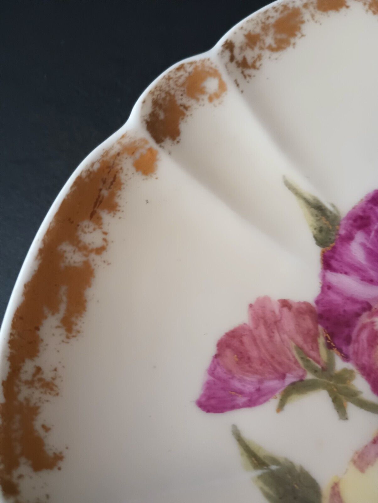 Haviland Limoges H&Co Pansies Gold Trim Plate 7-1/4" (lot 369)