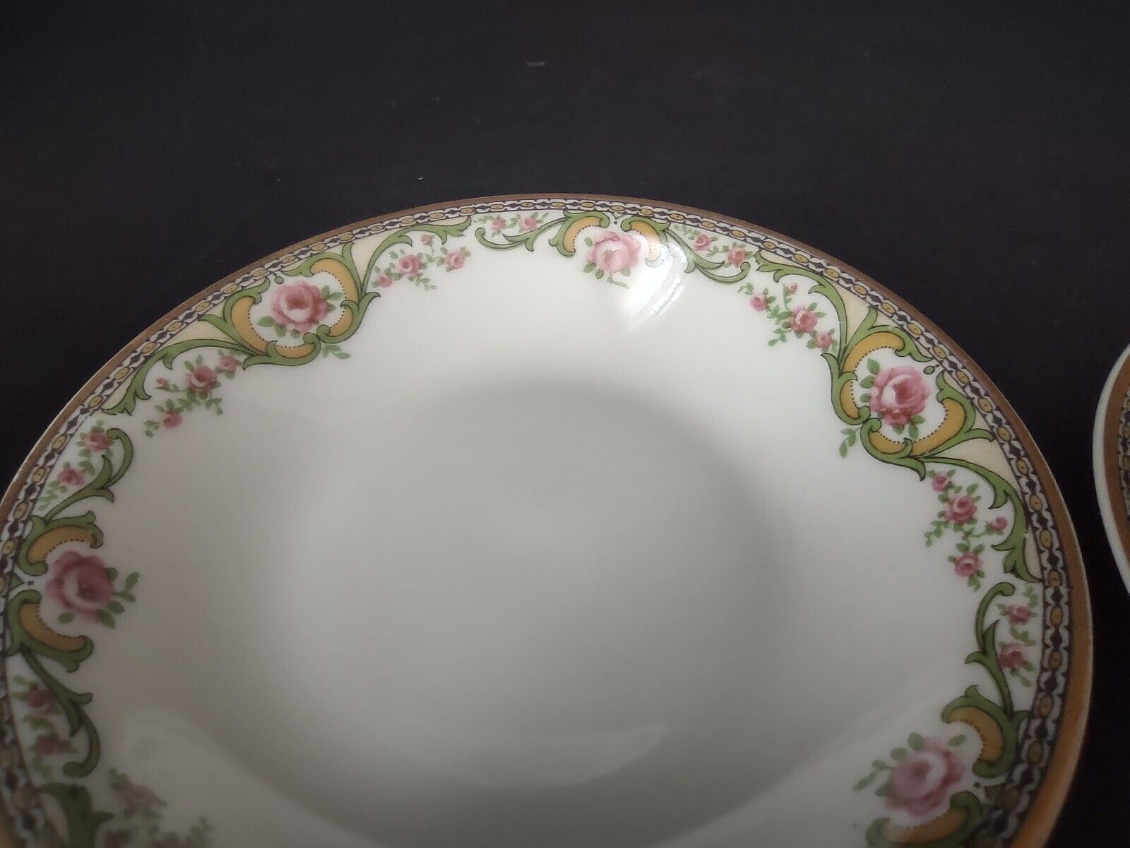 Haviland Limoges France 5 x Bowl 5" Rose Design (lot 606)
