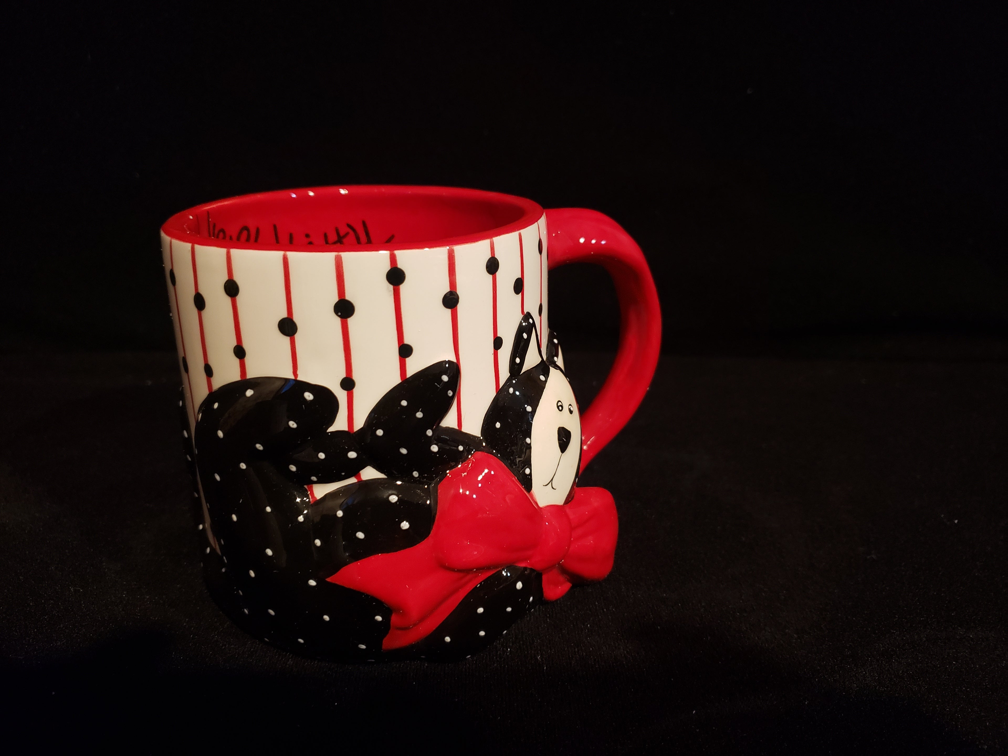 Boyds Home 3 D Red White Black Kitty Mugs set of 4 (lot 2386)