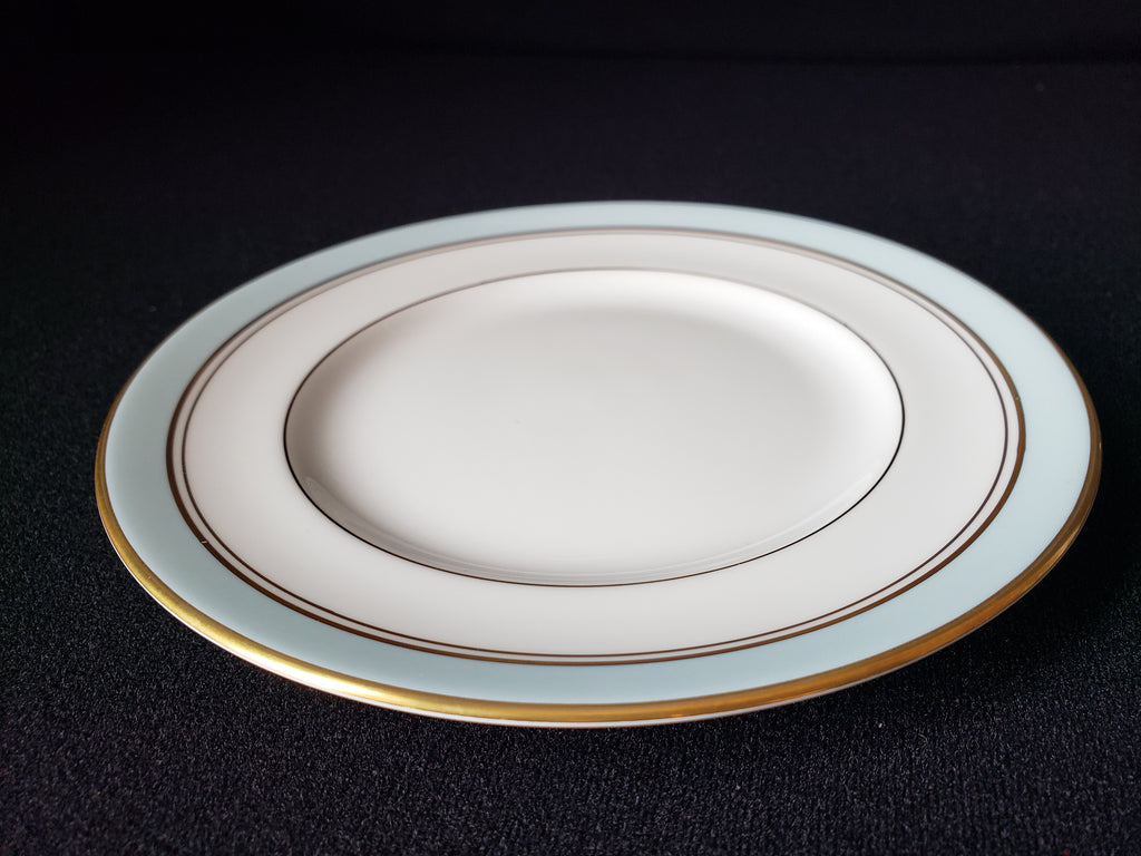 Vintage Royal Worcester Howard Bread or Dessert Plate 6" (lot 2104)