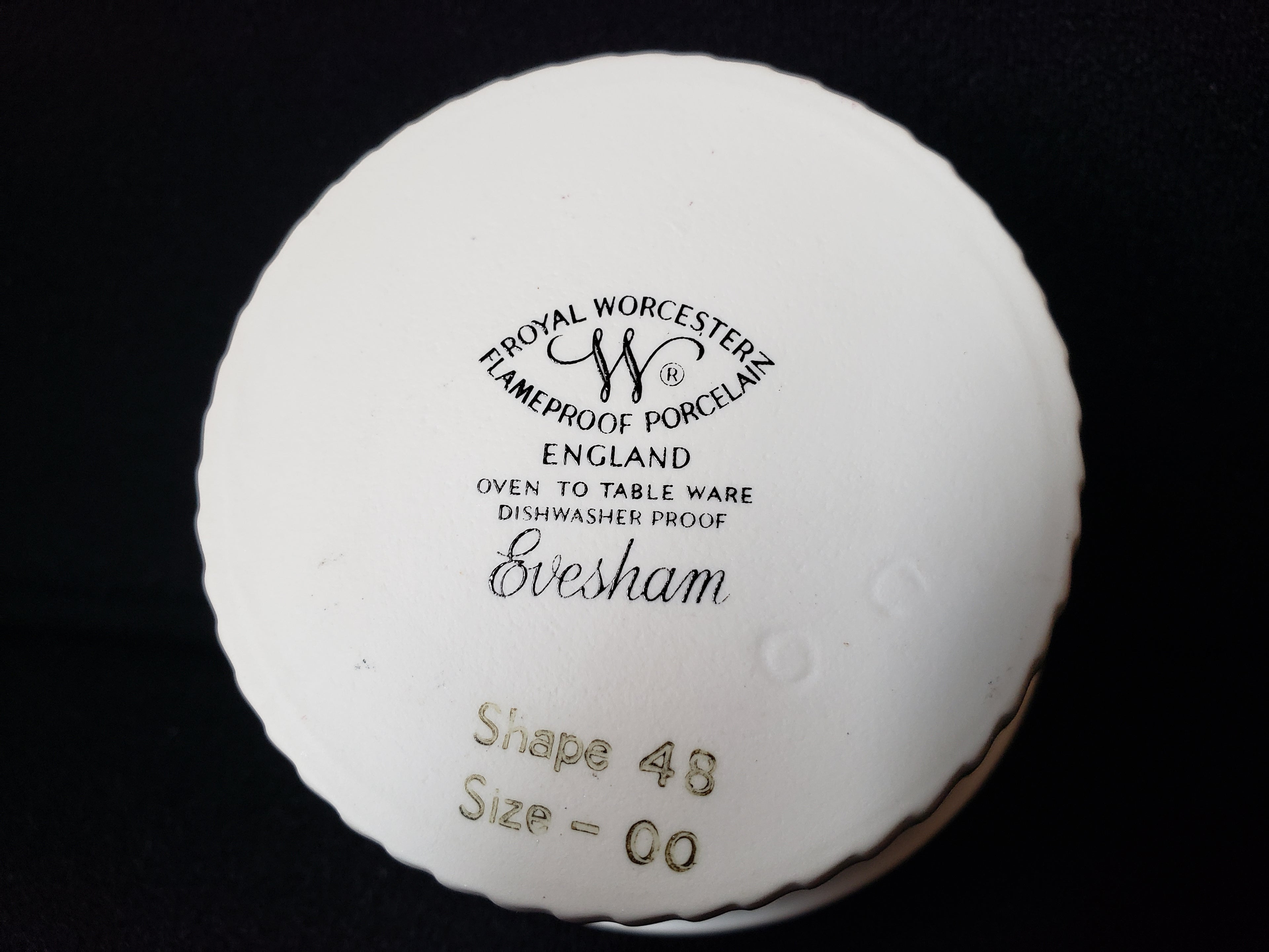 Vintage Royal Worcester Evesham Quiche Souffle Baking Porcelain Dish (lot 2096)