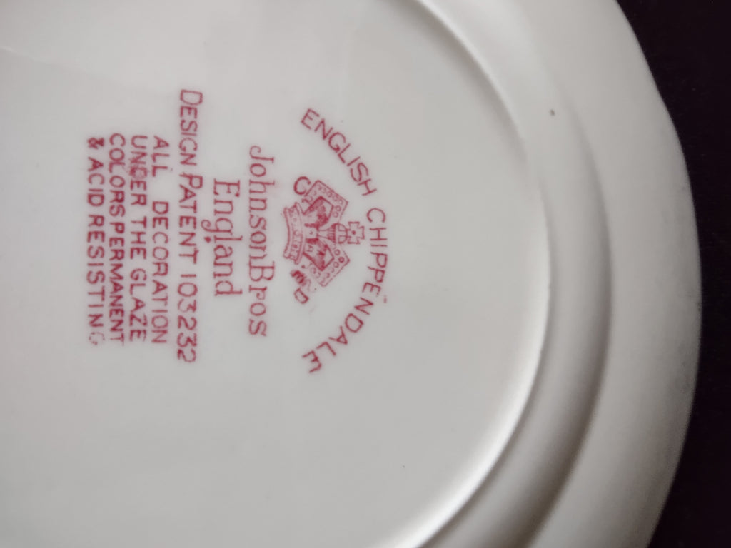 Vintage Johnson Brothers Salad Plate Ironstone English Chippendale X4 (Lot 5559)