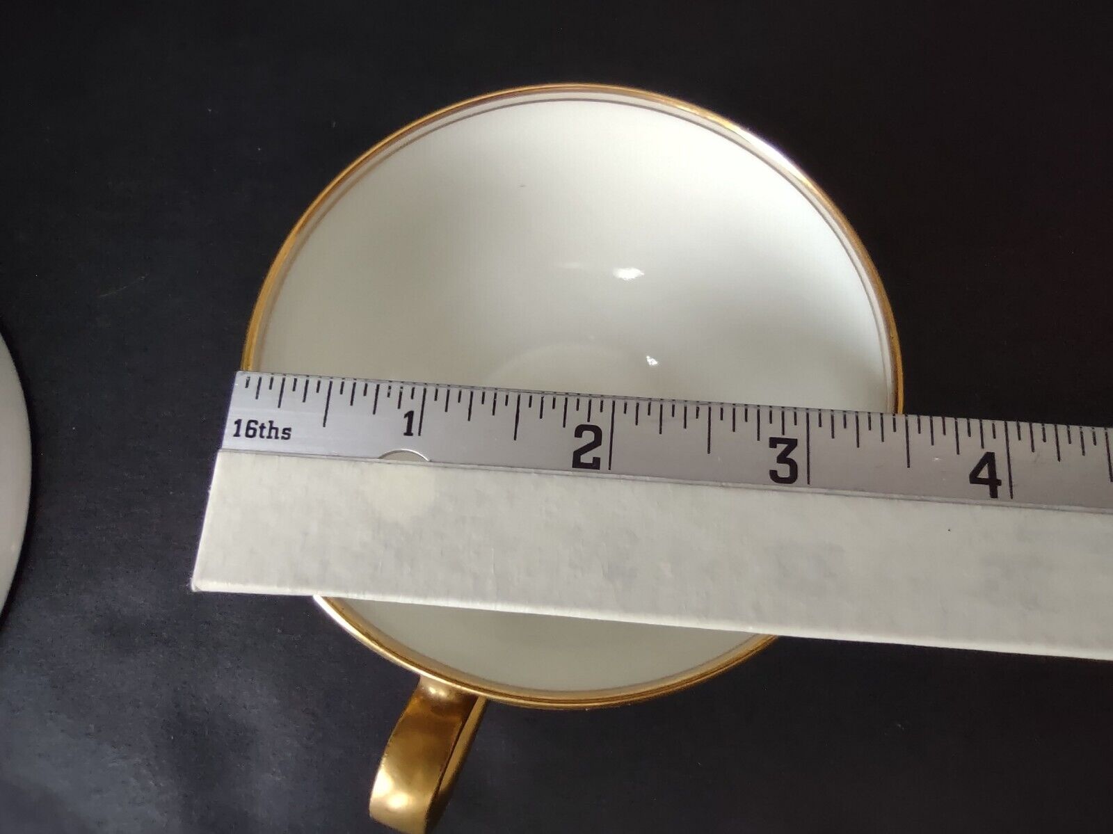Haviland Limoges France Sophisticated Gold Trim White Teacup & Saucer (lot 656)