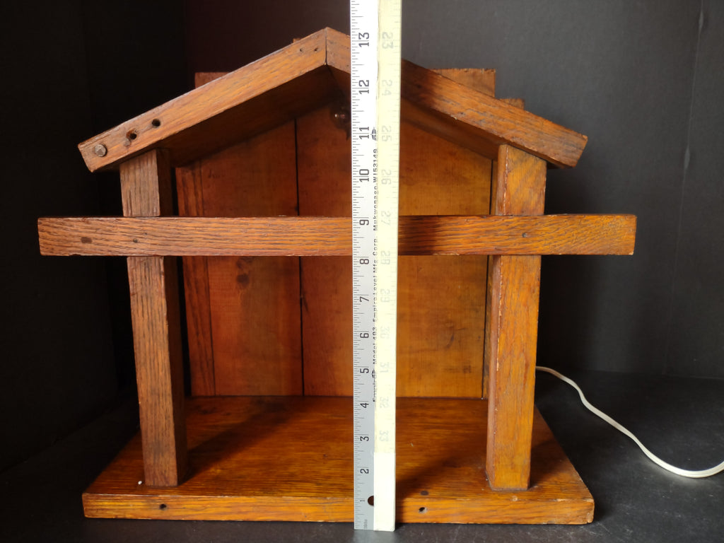 Vintage Wooden Christmas Nativity Barn Creche Stable Lit Up (lot 3386)