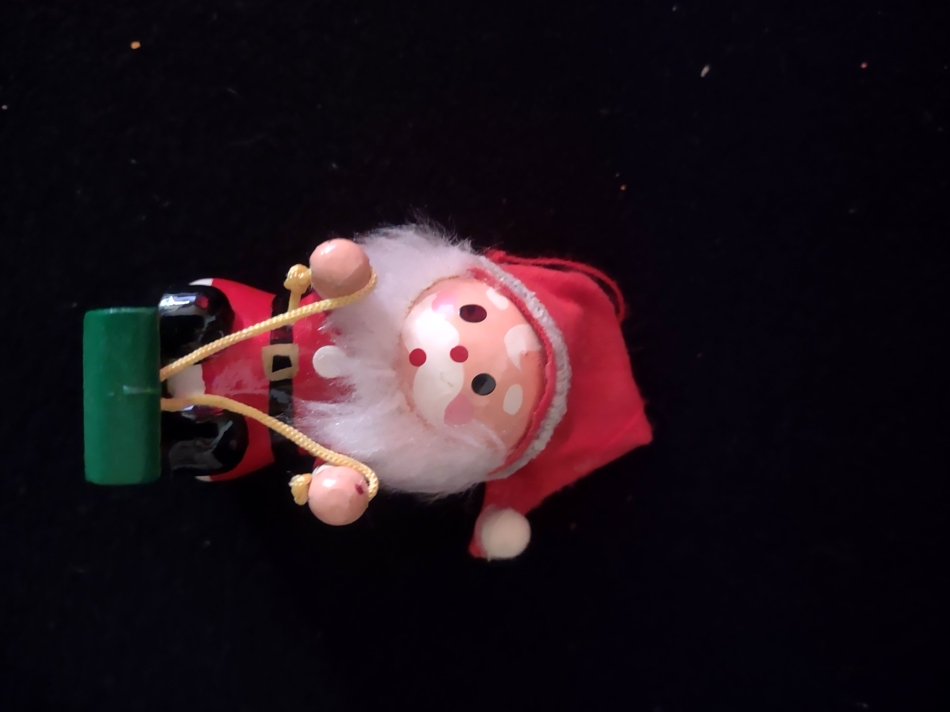Vintage Christmas Wooden Santa Claus Ornaments 2 Skates 1 Sled (Lot 4635)