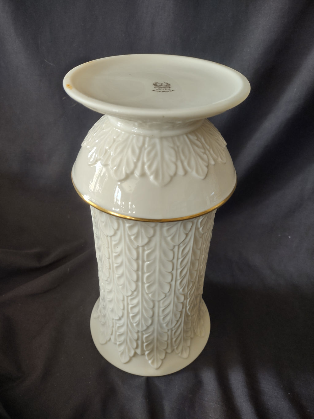 Vintage Lenox Vase 9-1/2" tall (lot 1972)
