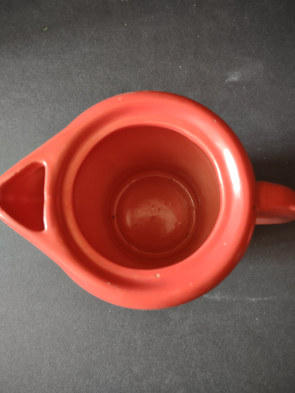 Ceramic Teapot Red Pink Ombre Beehive Lid Art Deco (Lot 5318)