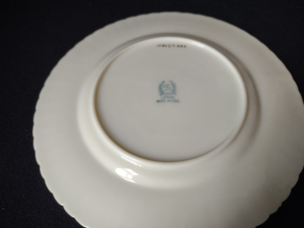 Vintage Lenox Pavlova Dinner Plate 10-3/4" (lot 1846)