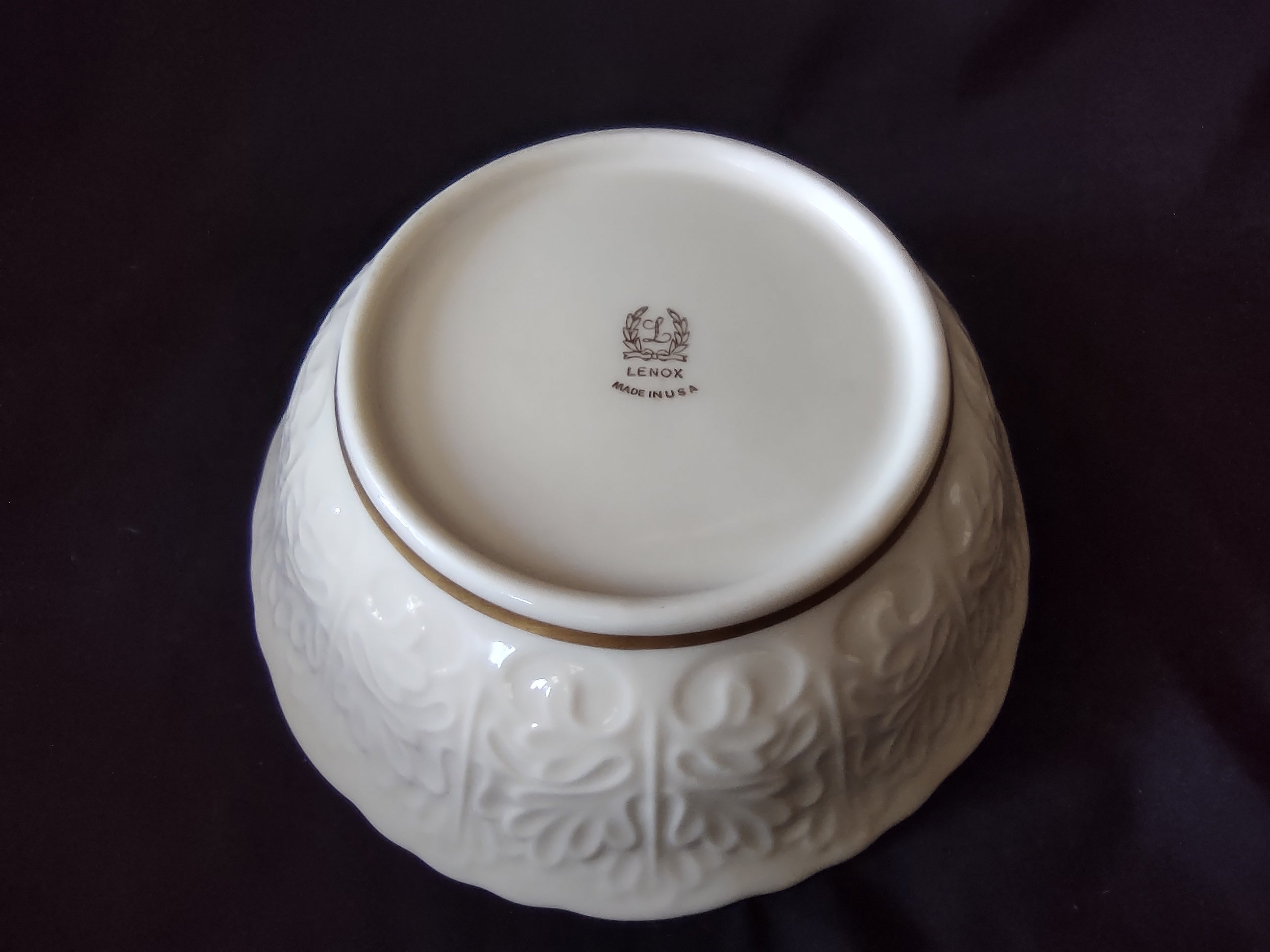 Vintage Lenox Serving Round Bowl Gold Wreath Stamp (lot 1987)