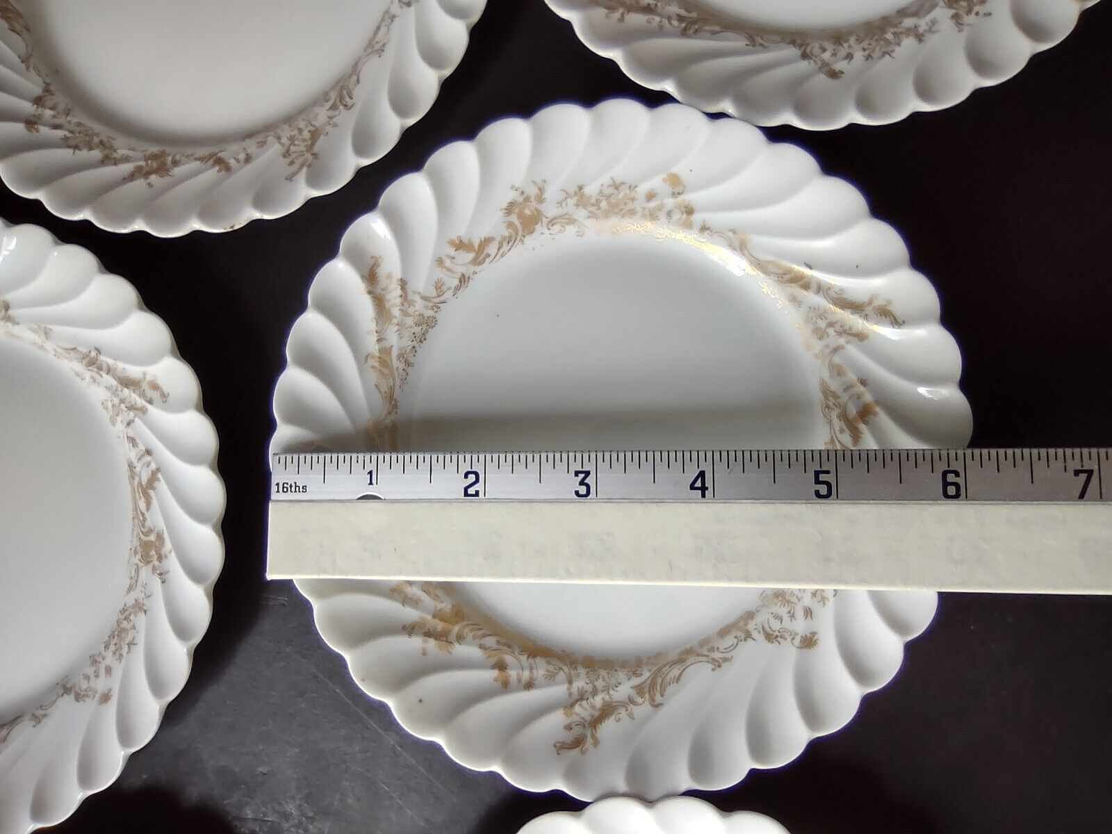 Ladore Haviland Limoges France 5 x Plate 2 x Saucer Gold (lot 563) IMPERFECT