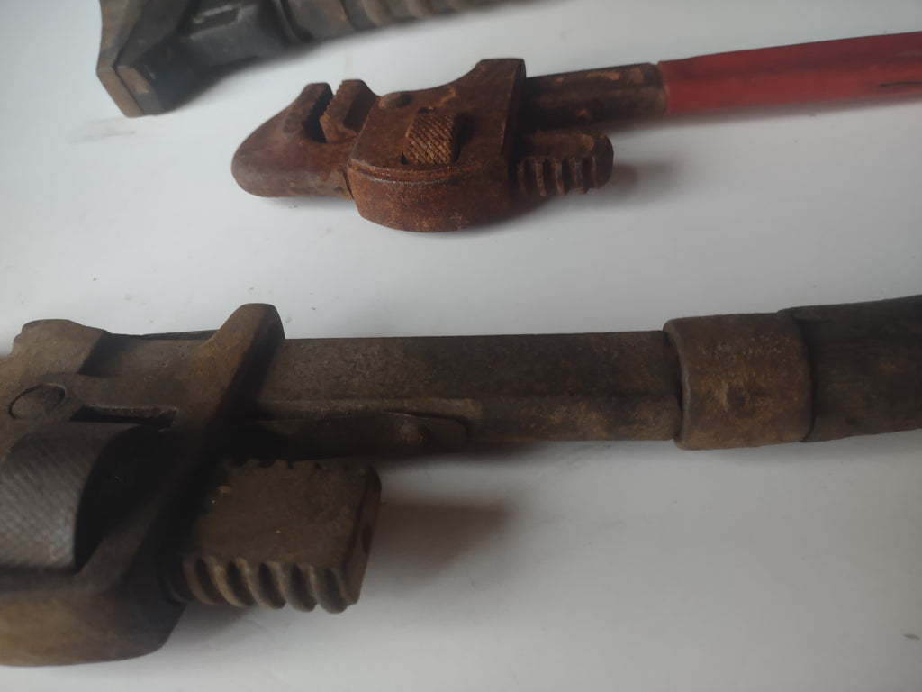 Vintage Set 4 Pipe Wrench (lot 1374)