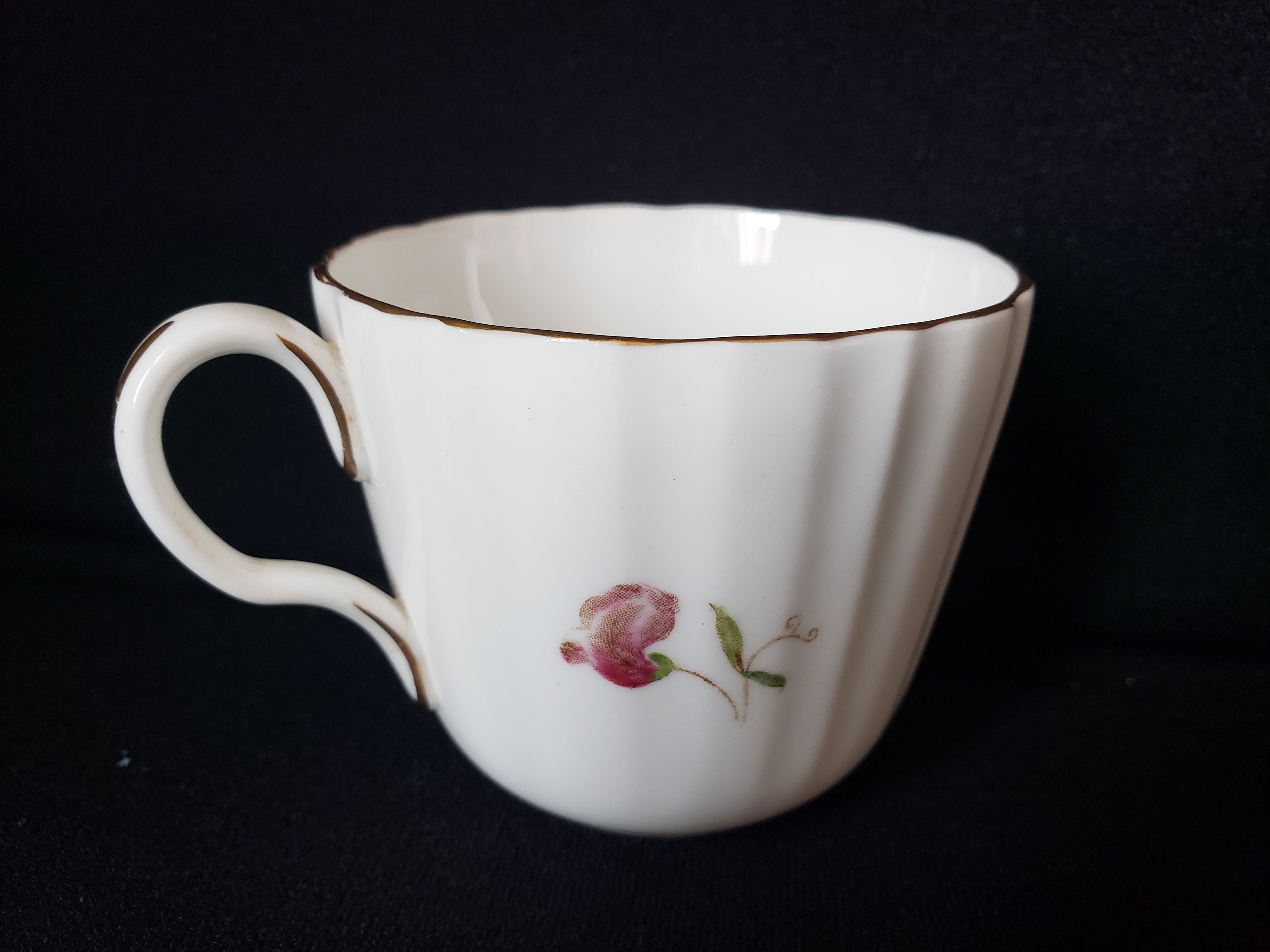 Vintage Royal Worcester Delecta Tea Cup ONLY (lot 2061)