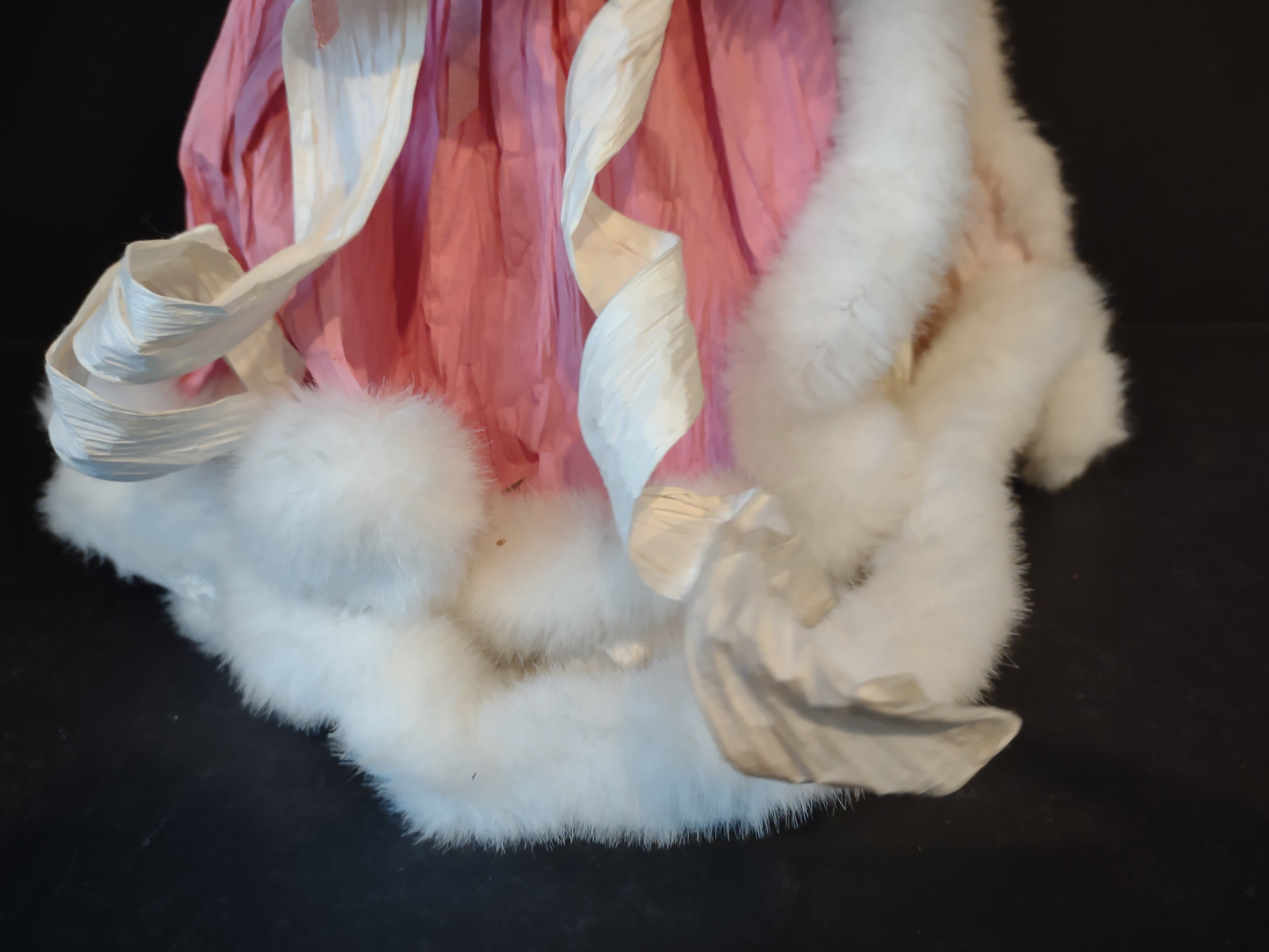 Christmas Angel Tree Topper Pink White 16" Feather Wings (lot 2455)