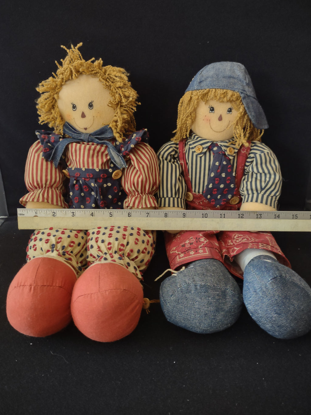 Halloween Americana Seated Raggedy Anne And Andy Rag Dolls (Lot 3355)