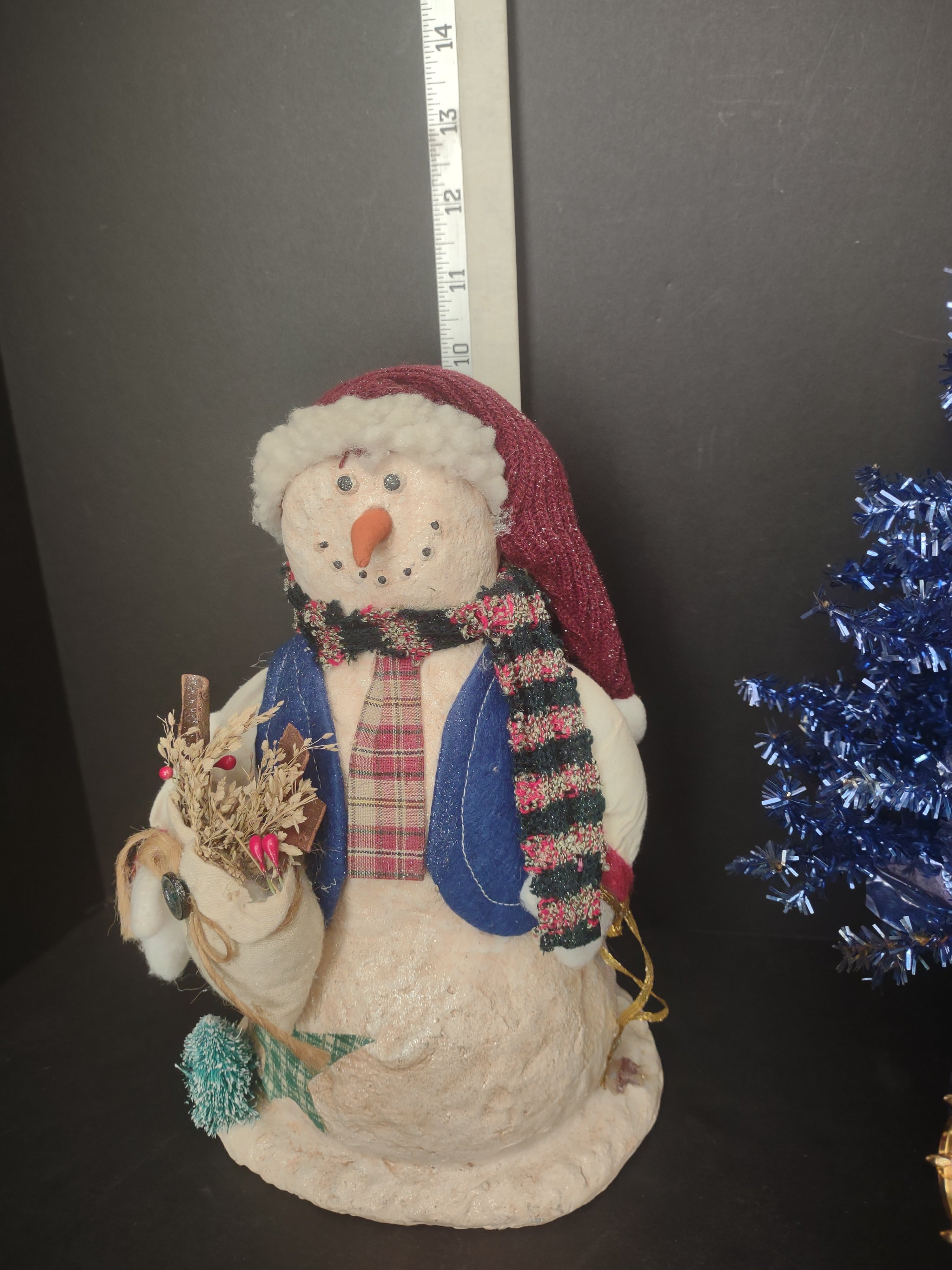 Christmas Snowman Tinsel Blue Small Tree Decor (lot 1278)