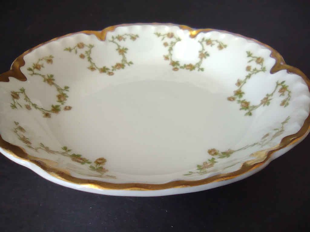 Haviland Limoges French 5" Cranberry Bowl Green Gold Trim (lot 1118)