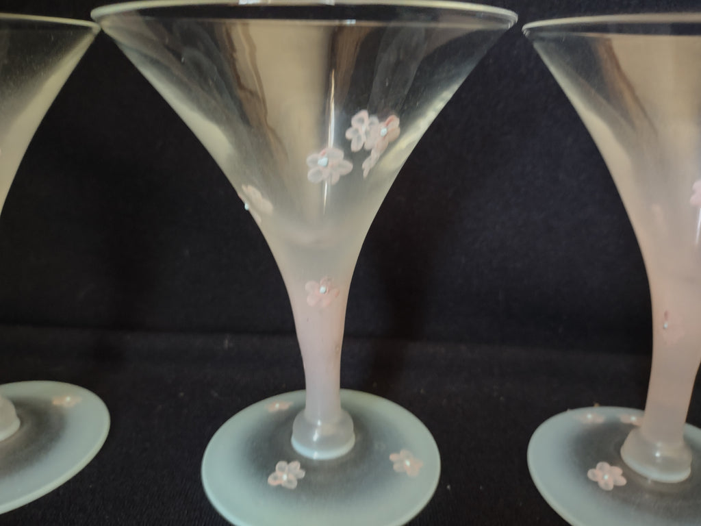 Set of 4 Vintage MCM Frosted Martini Glass Pink Flower Handpainted (lot 2740)