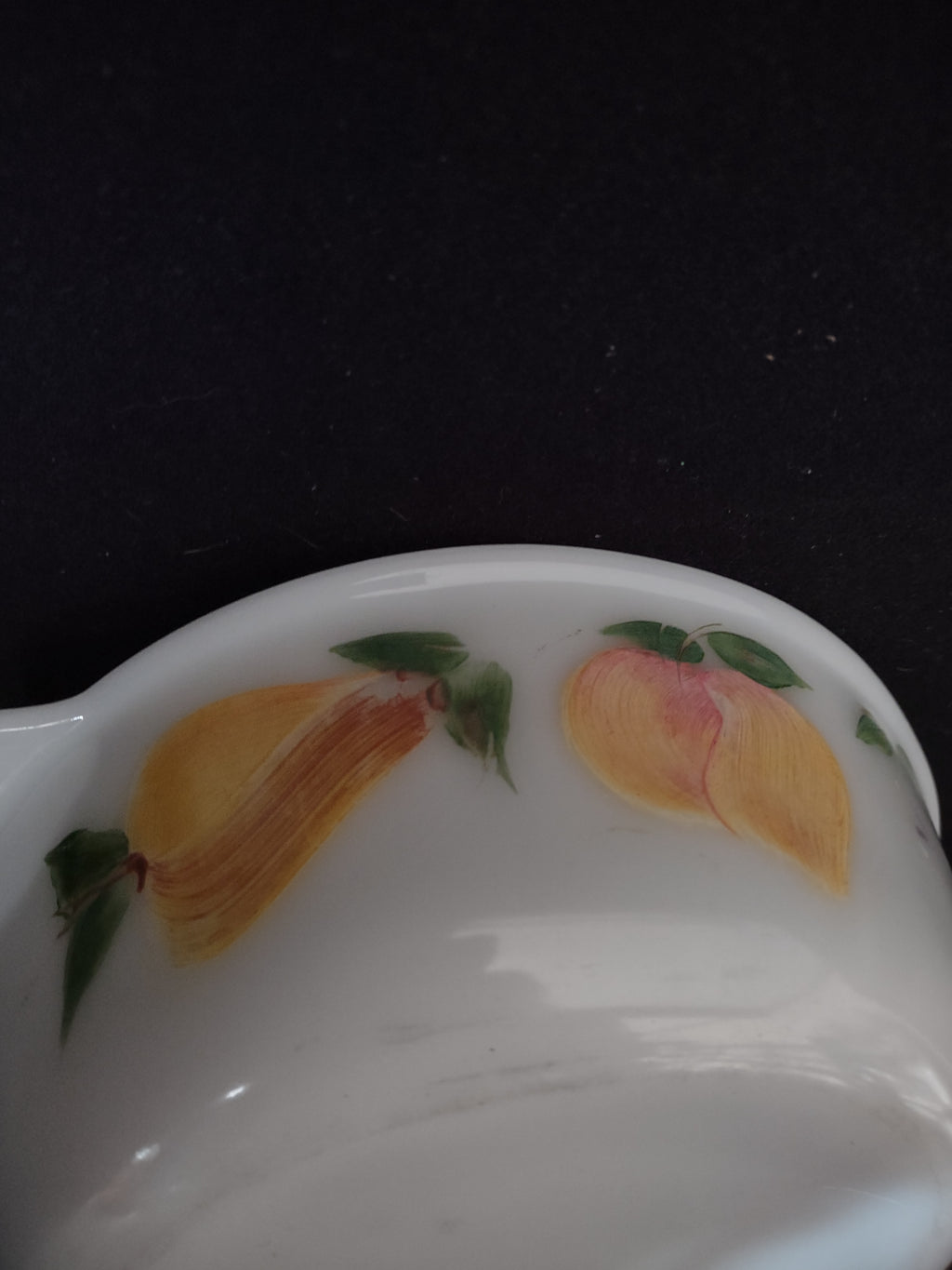 Vintage Fire King 2 Qt Casserole Dish Handpainted Gay Fad Peaches Grapes(Lot5321