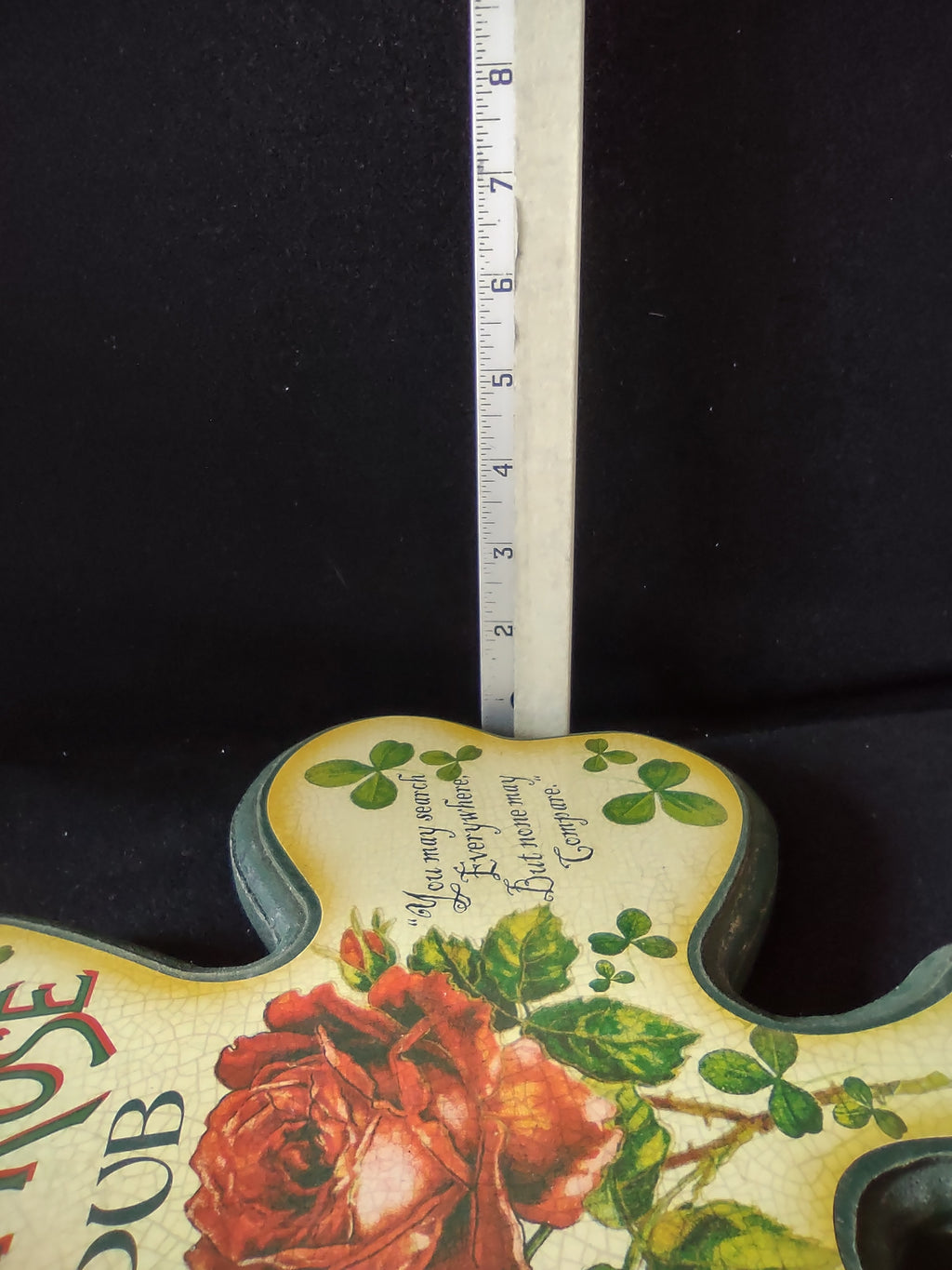 Vintage Wooden Wall Hanging Wild Irish Rose Pub Shamrock Shaped (Lot 5197t)