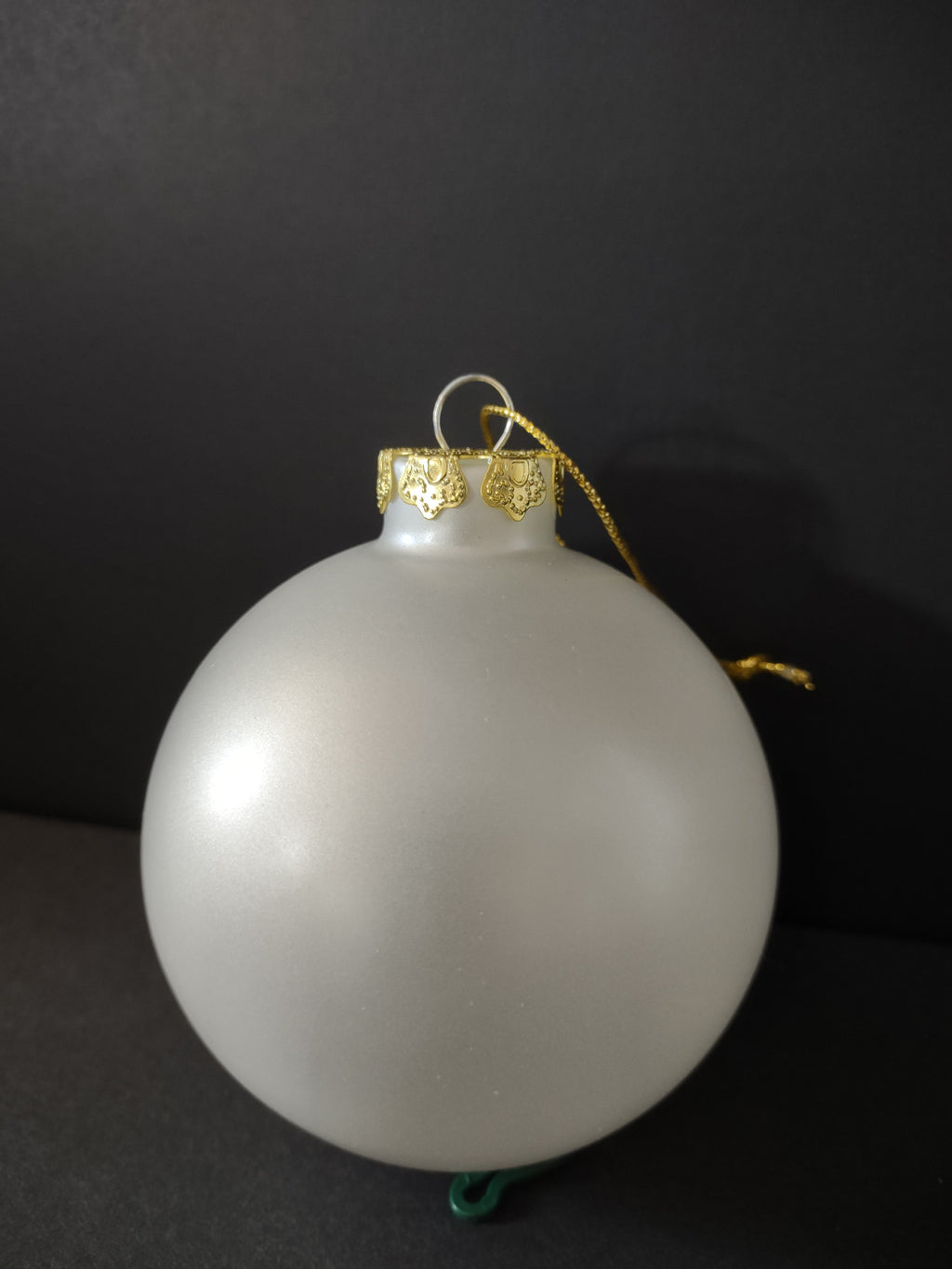 Vintage Christmas 2004 White Collector Edition Campbells Ornament (Lot 4693)