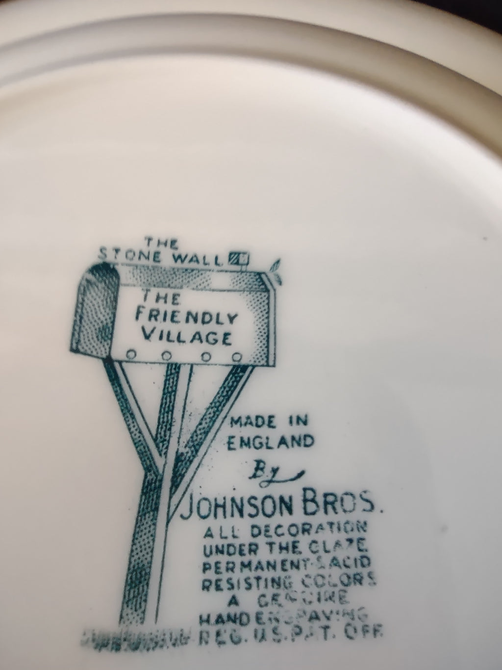 Vintage Johnson Bros Rim Soup Bowl Ironstone The Friendly Village x 6 (Lot 5532)