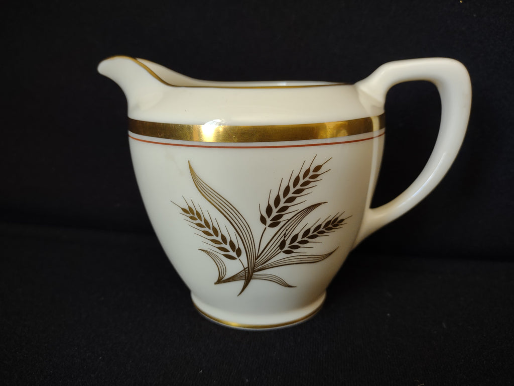 Vintage Lenox Westfield R-440 Creamer (lot 1891)