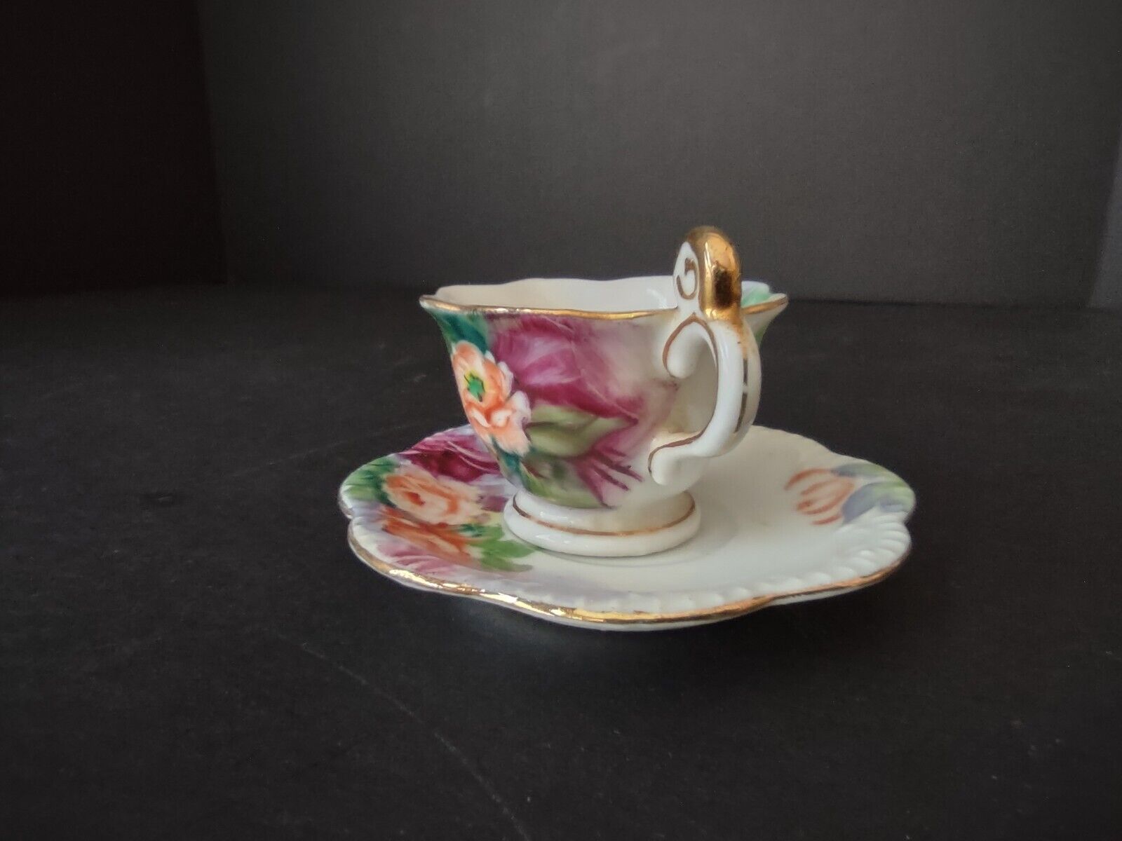 Japan Miniature 1-3/8" Teacup & Saucer Pink Orange Purple Rose (lot 726)