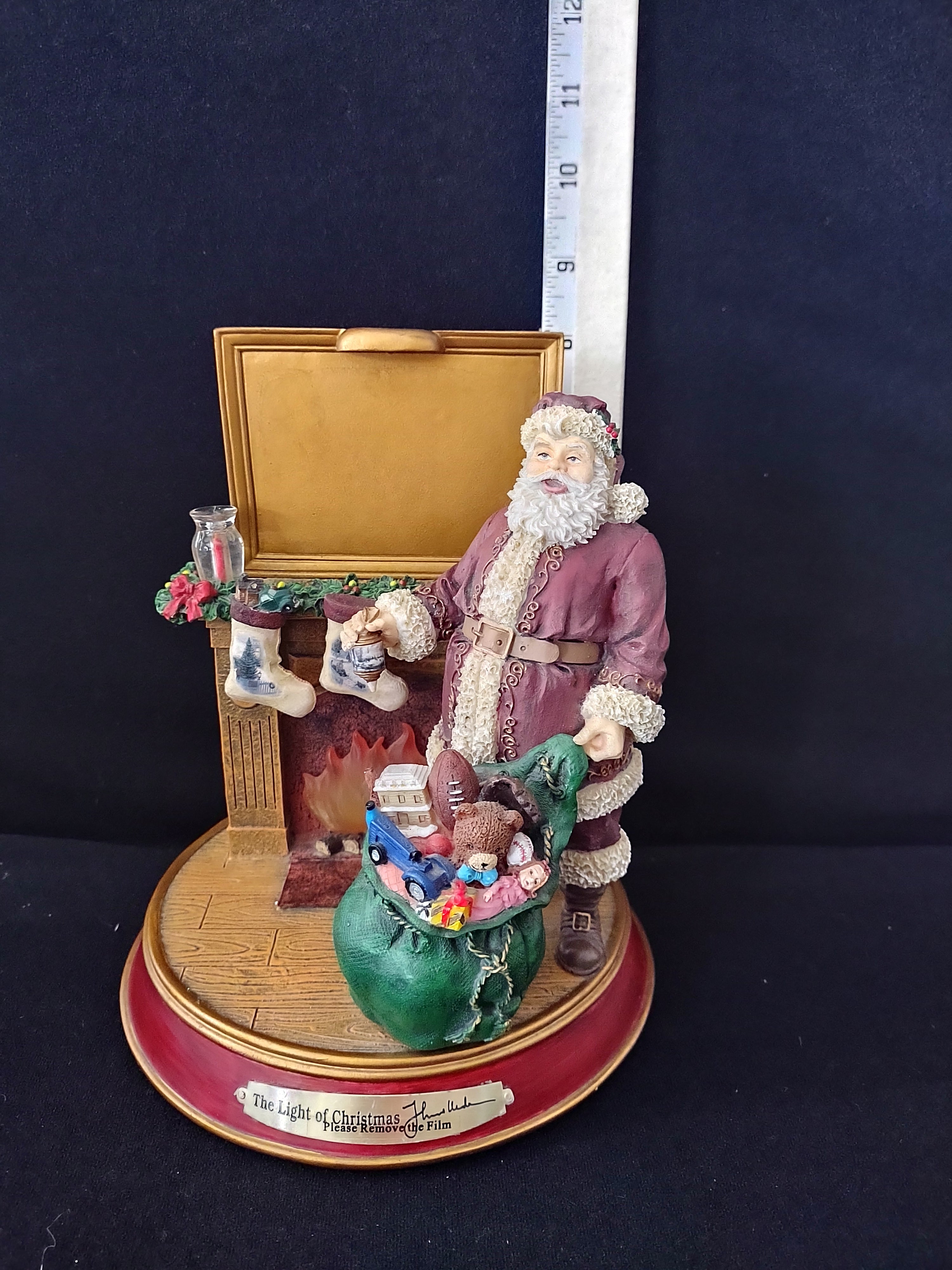 Vintage 2003 Thomas Kinkade Light Up The Holidays Flickering Fireplace (Lot 4077