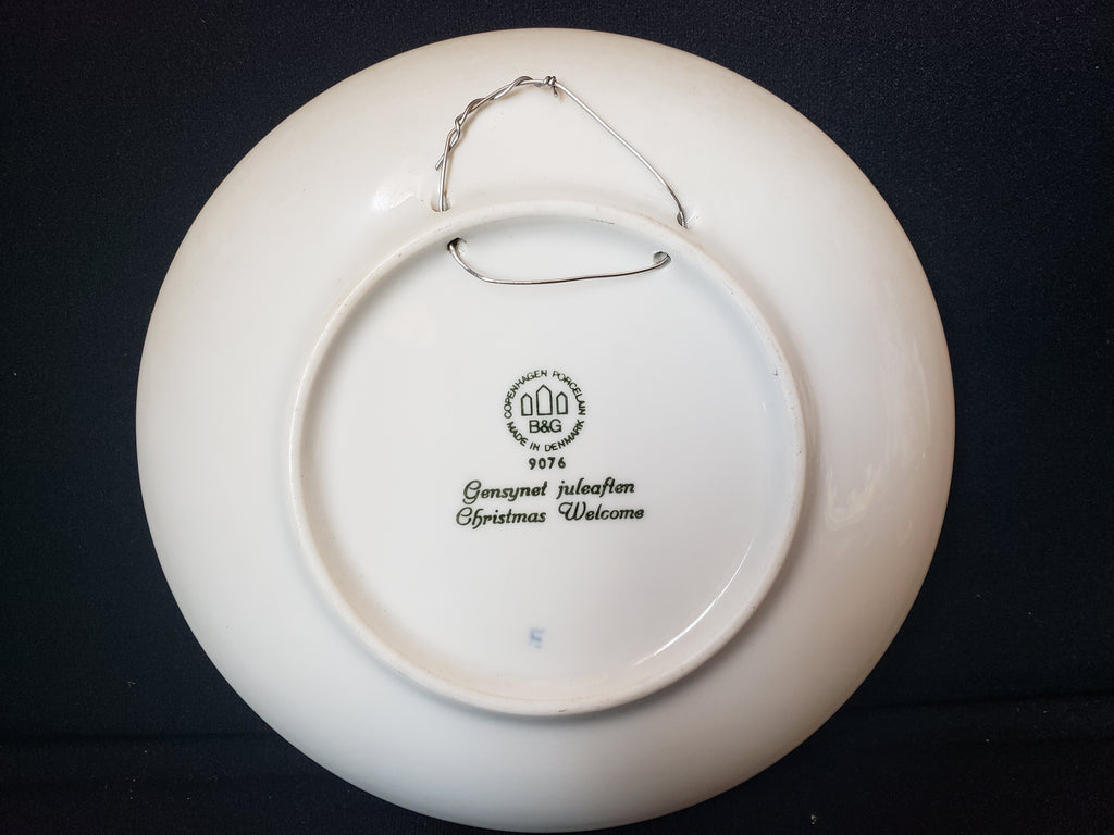 B & G Copenhagen Porcelain Wall Plate Christmas Welcome (lot 2193)