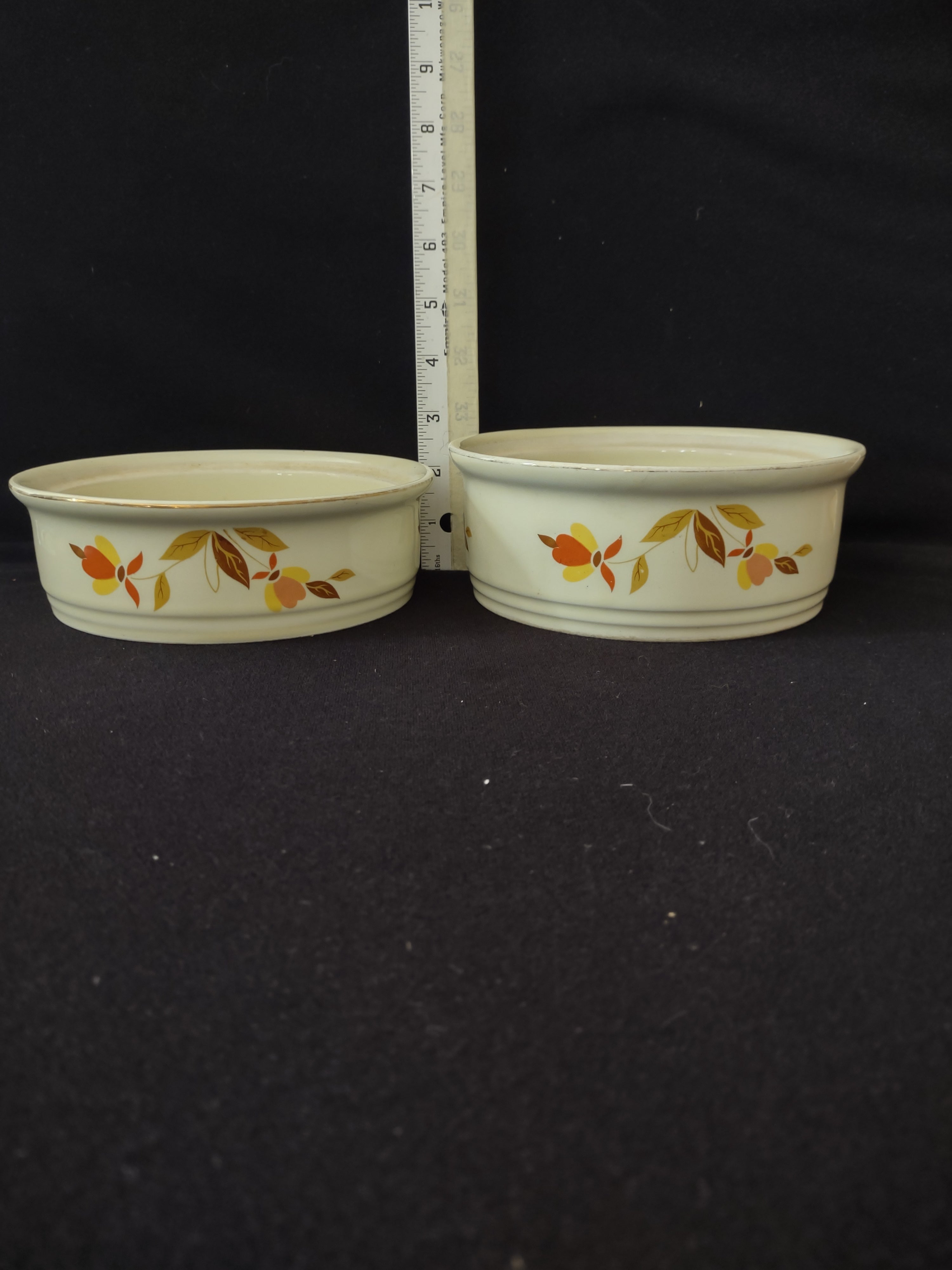 Vintage Halls Superior Jewel Tea Autumn Leaf Stacking Casserole Bowls (Lot 2893)