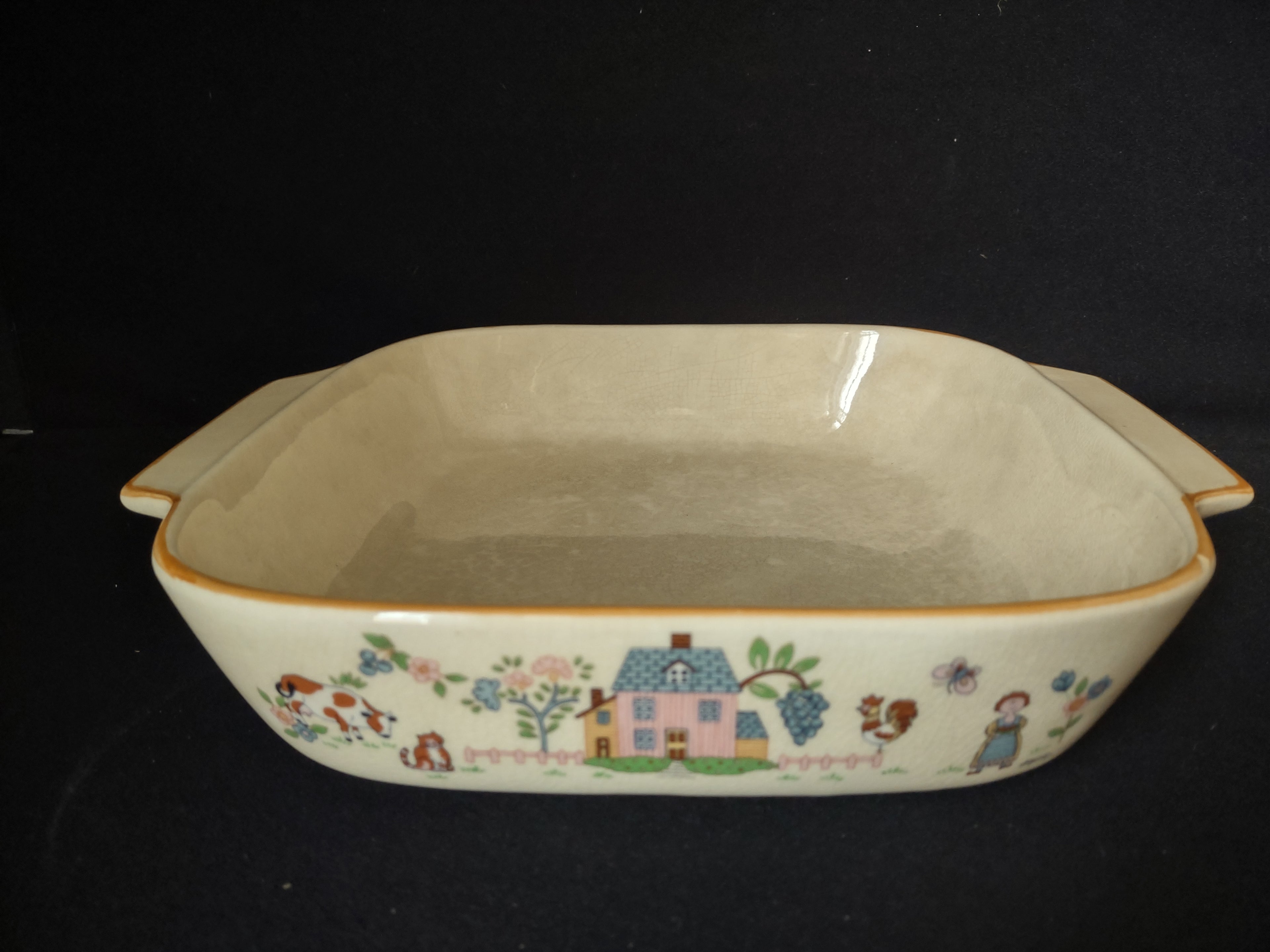 Jamestown Japan Country Home 9" Square Baking Dish (lot 2859c)