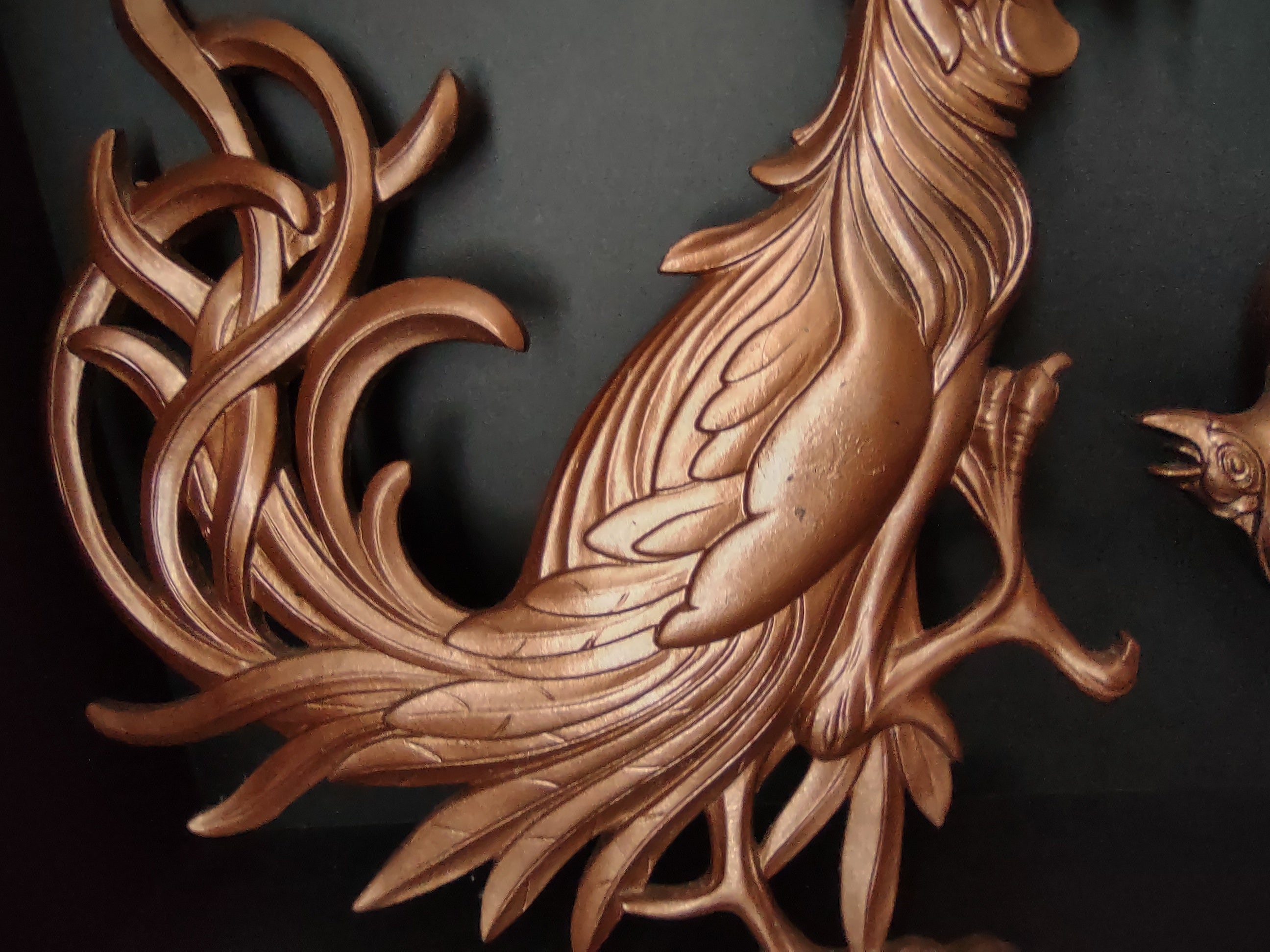Vintage Syroco Kitchen Cottage Wall Roosters (lot 1771)