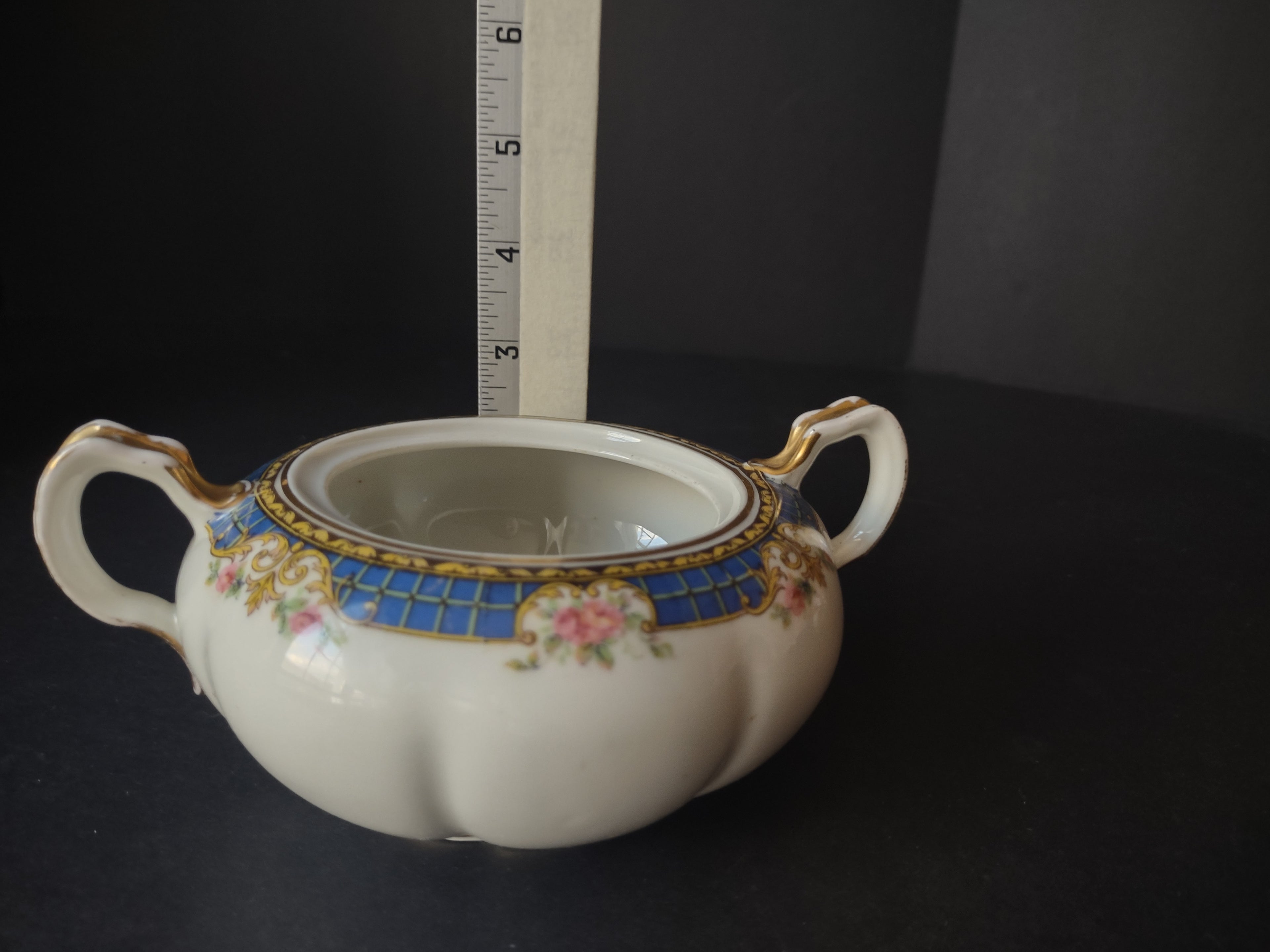 Haviland France Limoges Sugar Dish NO LID (lot 1004)