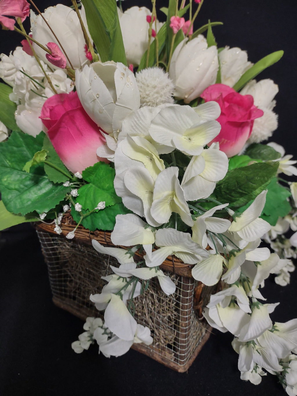 Basket Artificial Flowers Pink White Rose Centerpiece Mothers Day (lot 2661)