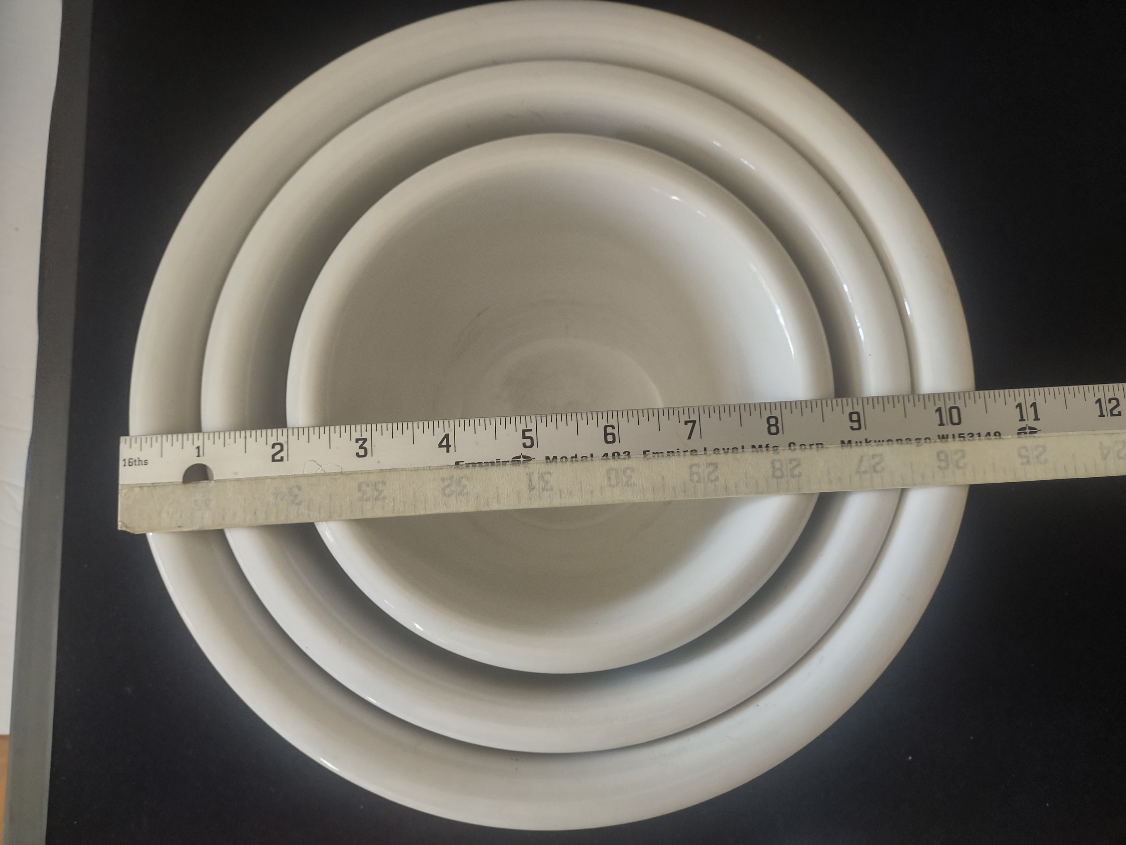 Corelle Callaway Ivy Mixing Bowls Set of 3 (Lot 2937)