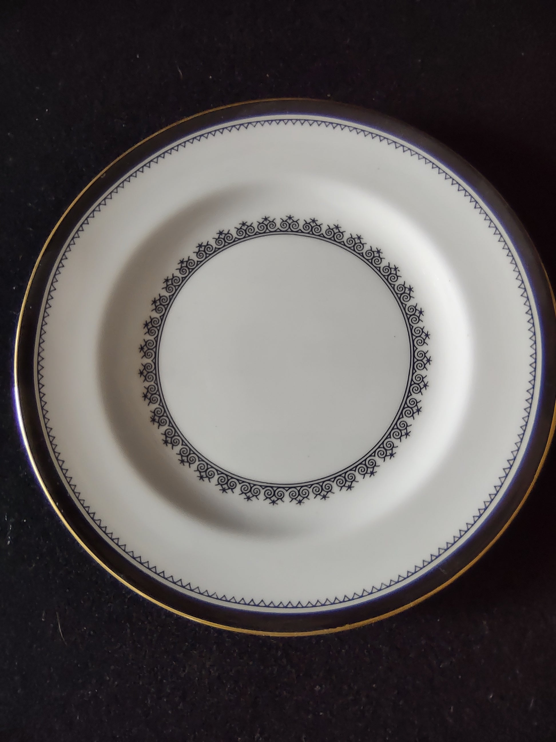 Vintage Spode Bread Butter Plate Bone China Camelot Gold Trim (Lot 5739)
