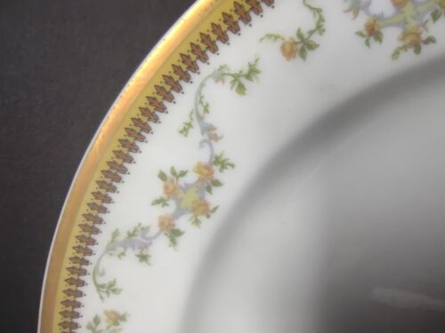 lot 763 Haviland Limoges The Valmont Luncheon Plate