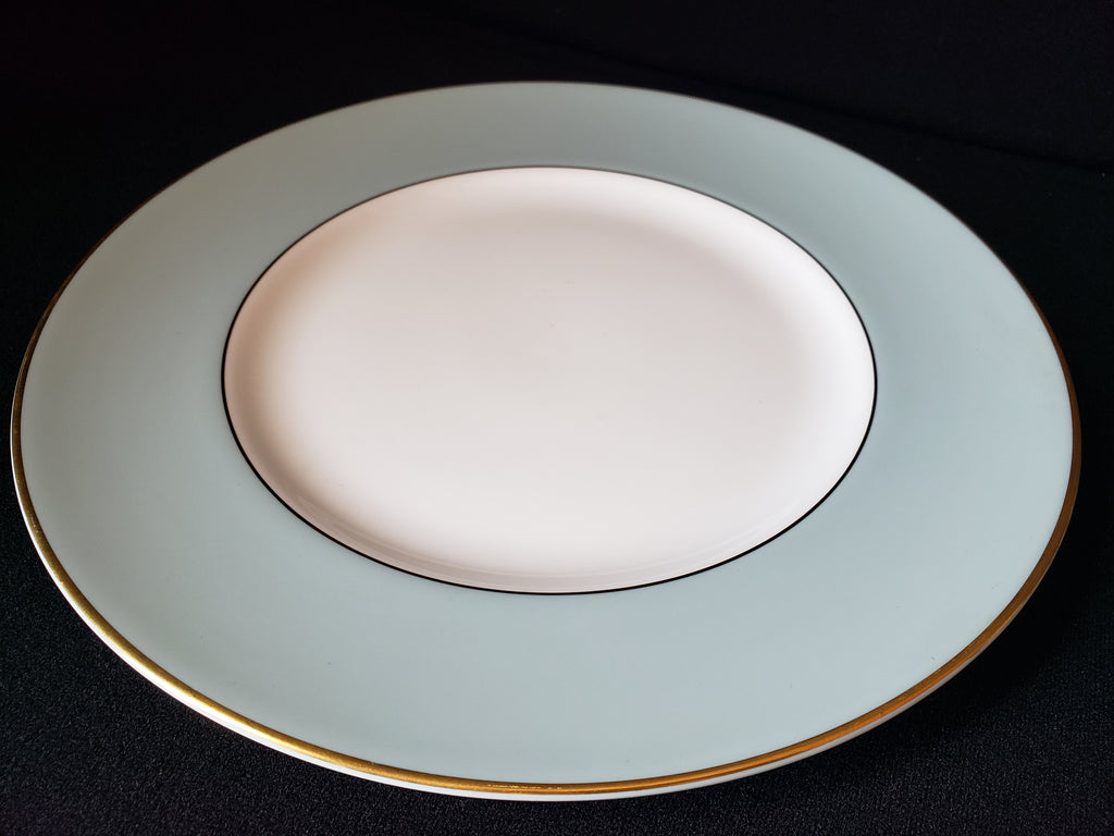 Vintage Royal Worcester Cynthia Dinner Plate 10-1/2" (lot 2115)