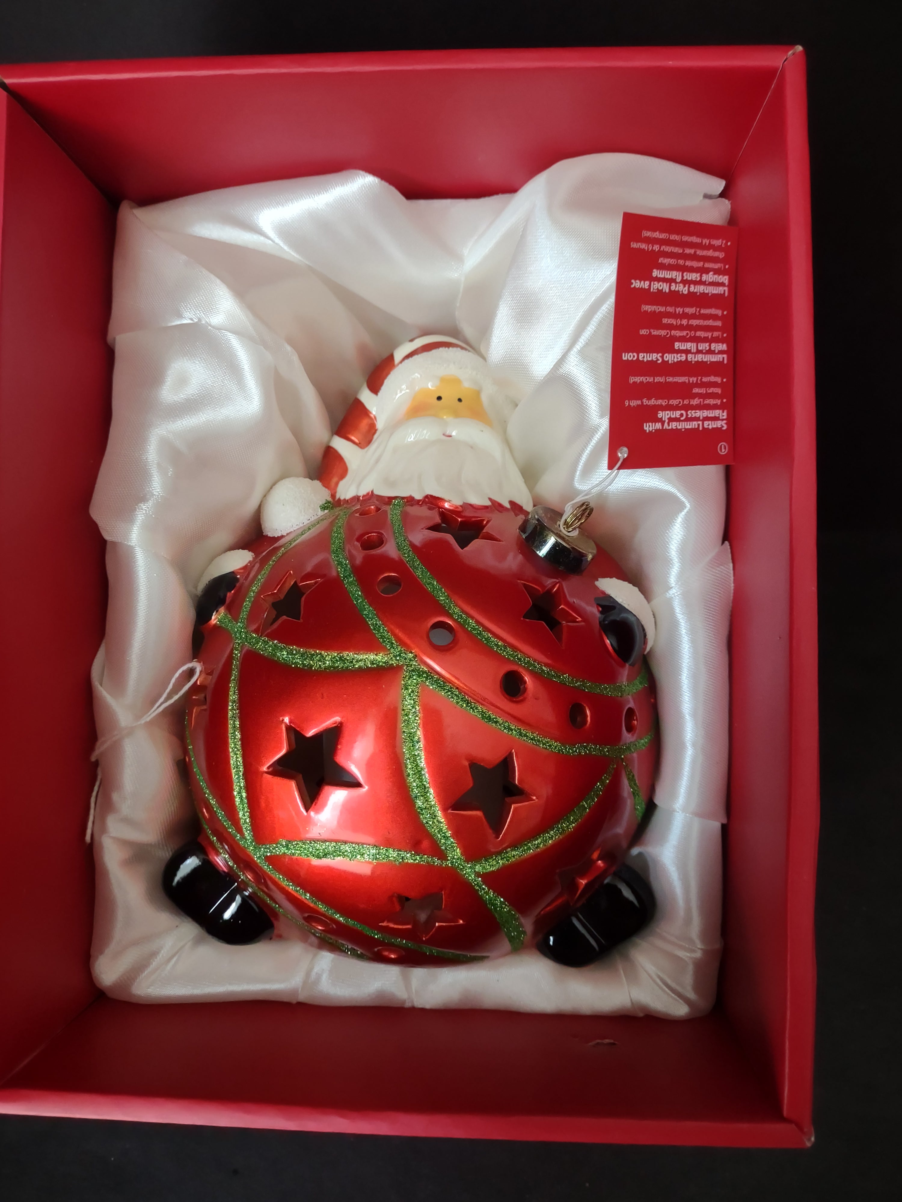 Christmas Color Changing Santa Ornament Gift Box (lot 1343)