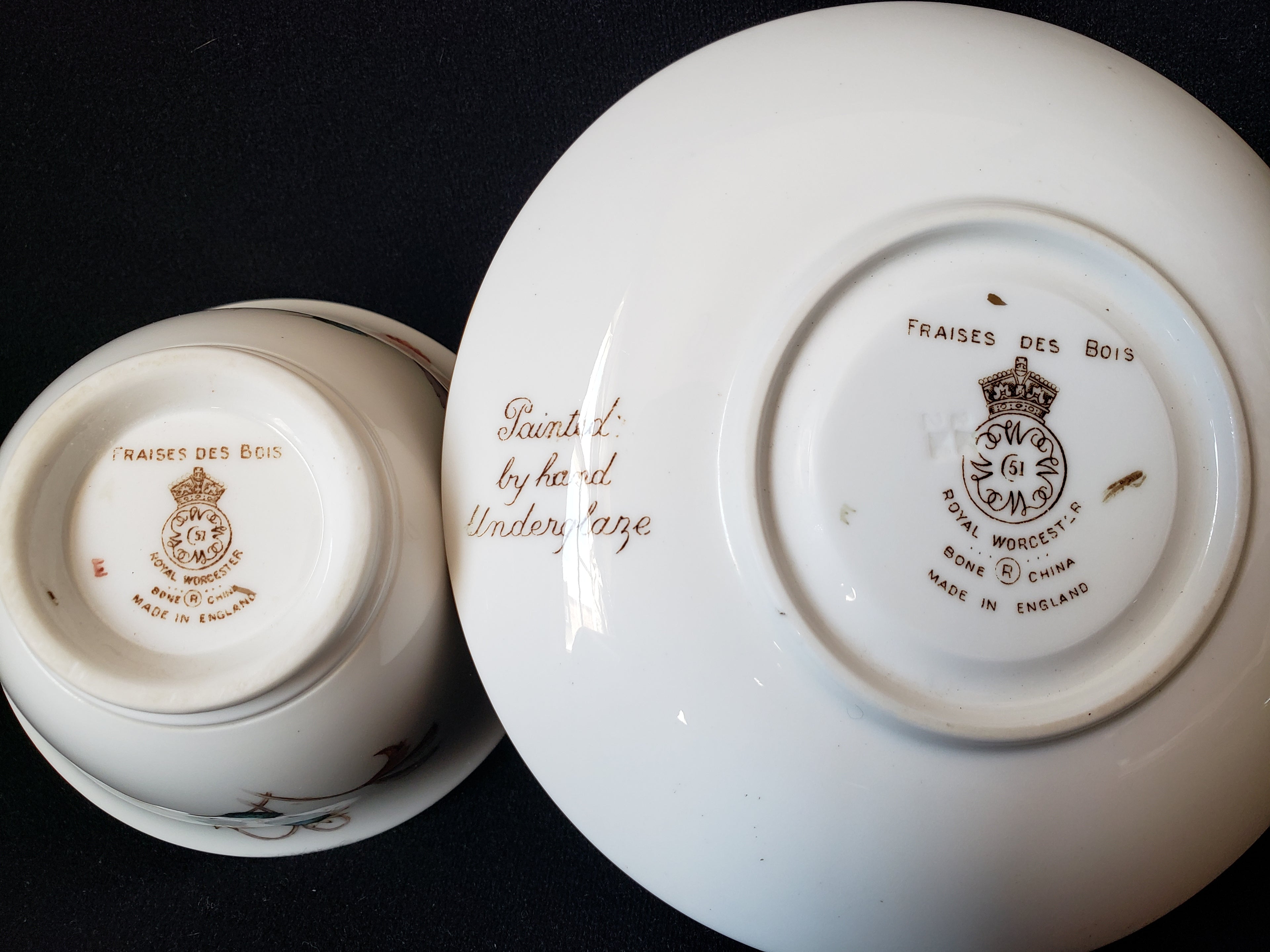 Vintage Royal Worcester Fraises Des Bois Tea Cup with Saucer (lot 2133)