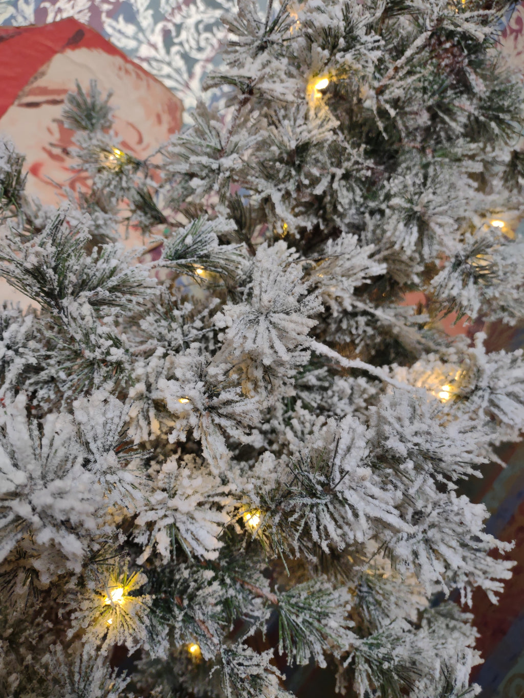 Christmas Tree Green Flocked LED White Light 6-1/2" (lot 3488)