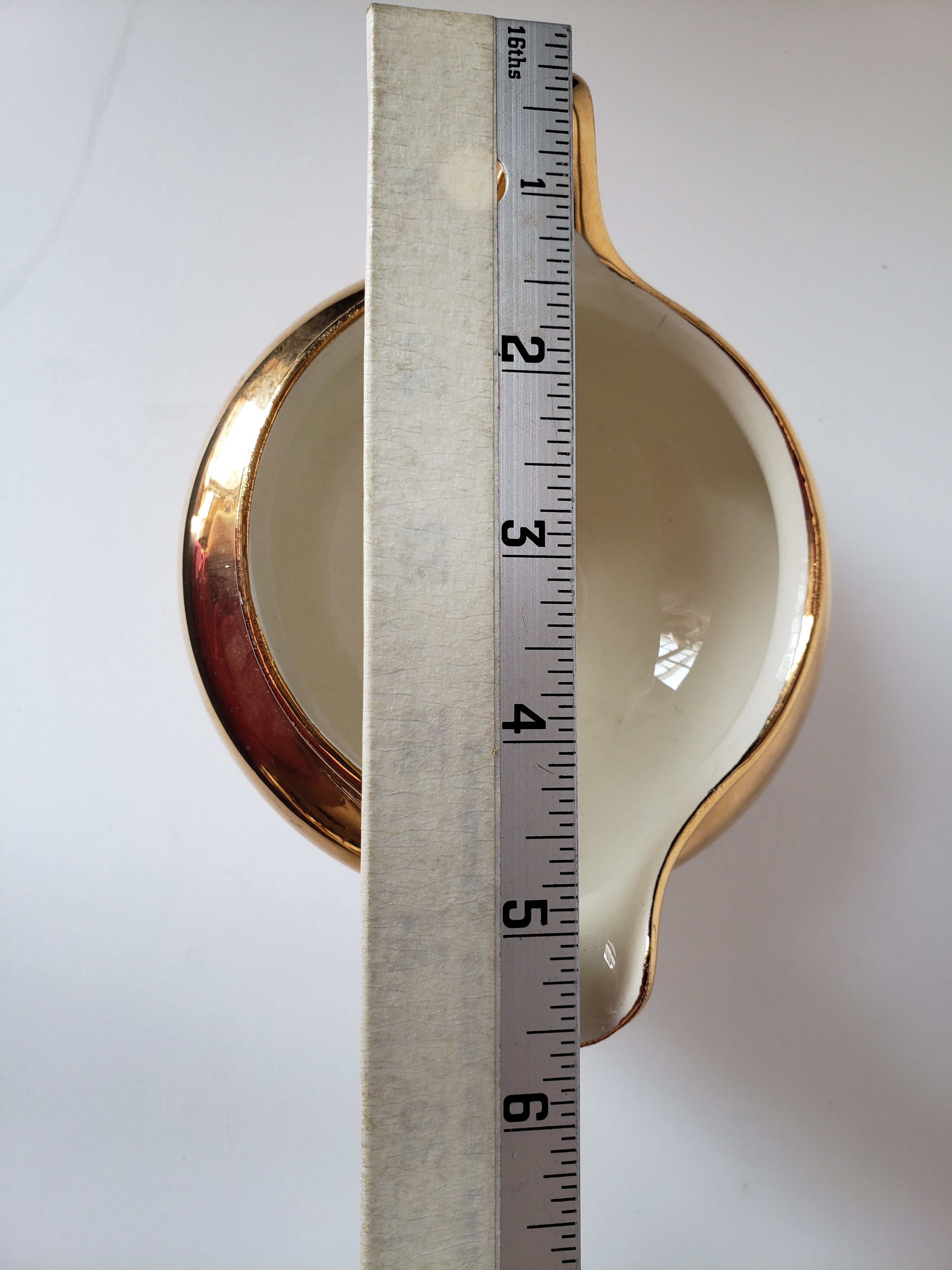 Vintage Homer Laughlin Eggshell Nautilus 22K GOLD Creamer (2154)