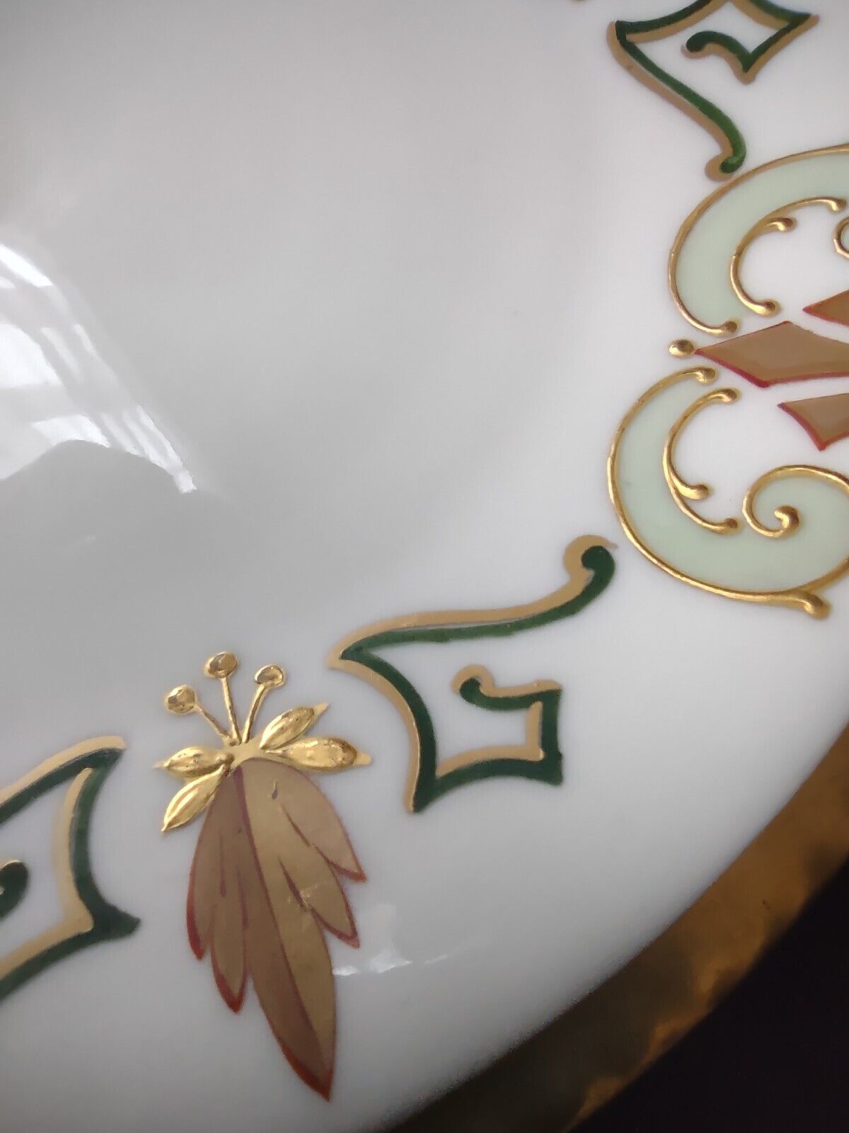 Limoges Raised Gold Trim Salad Luncheon Plate Seafoam Green (lot 632)