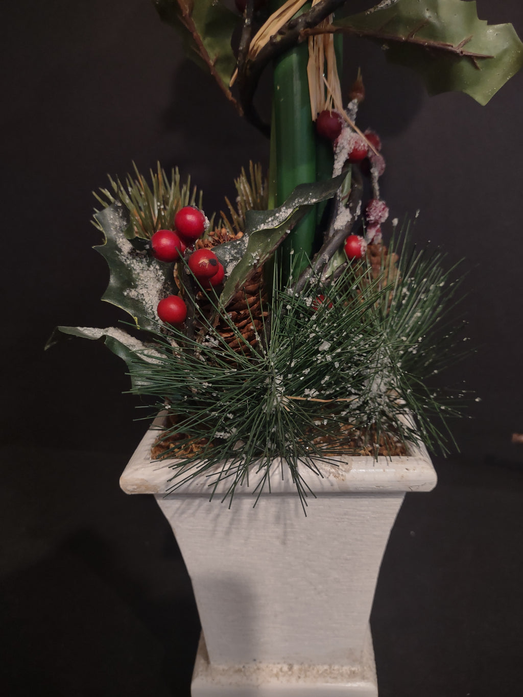 Christmas Vintage Topiary Flower Iced Pinecones Branch (lot 1272)
