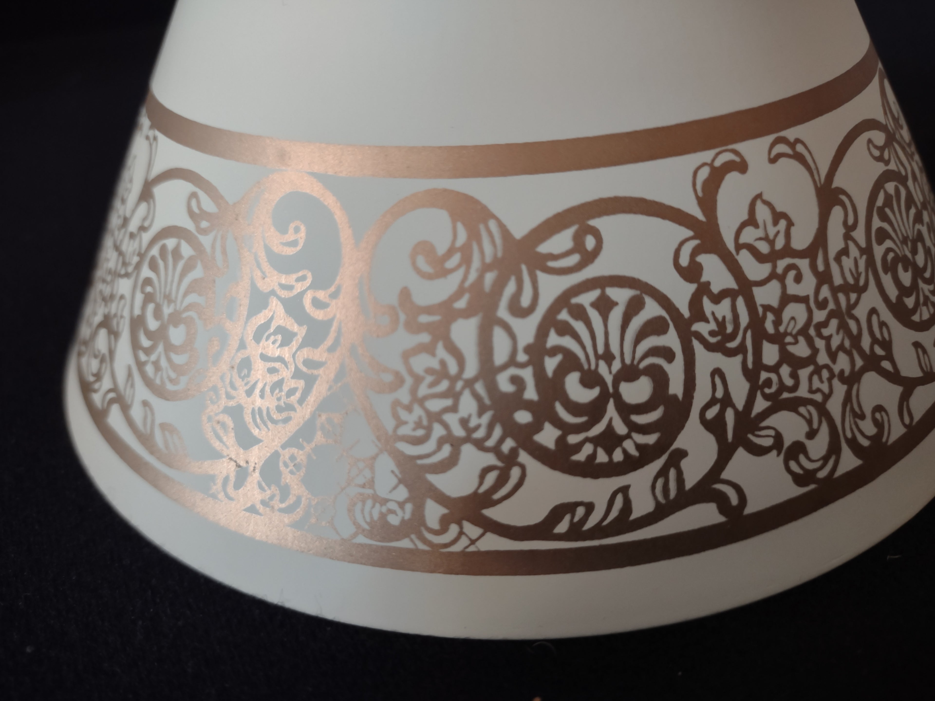 Vintage Interior Accents Lumination Lamp Shade x 2 Cream Golden (lot 3238)