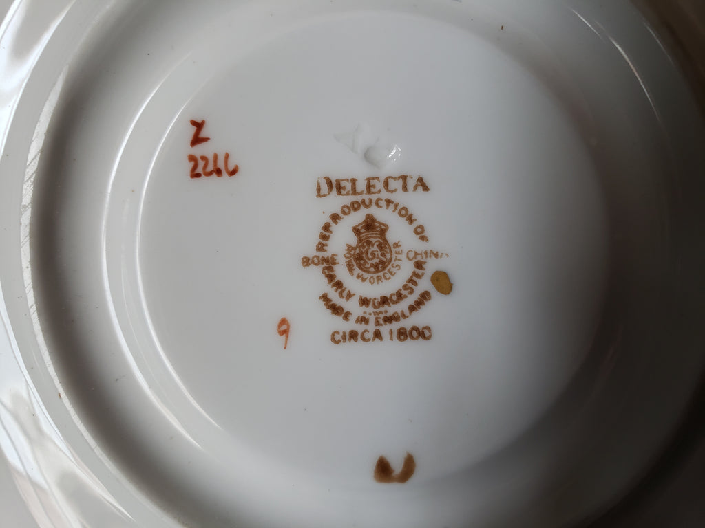 Vintage Royal Worcester Delecta Tea Cup (lot 2101)