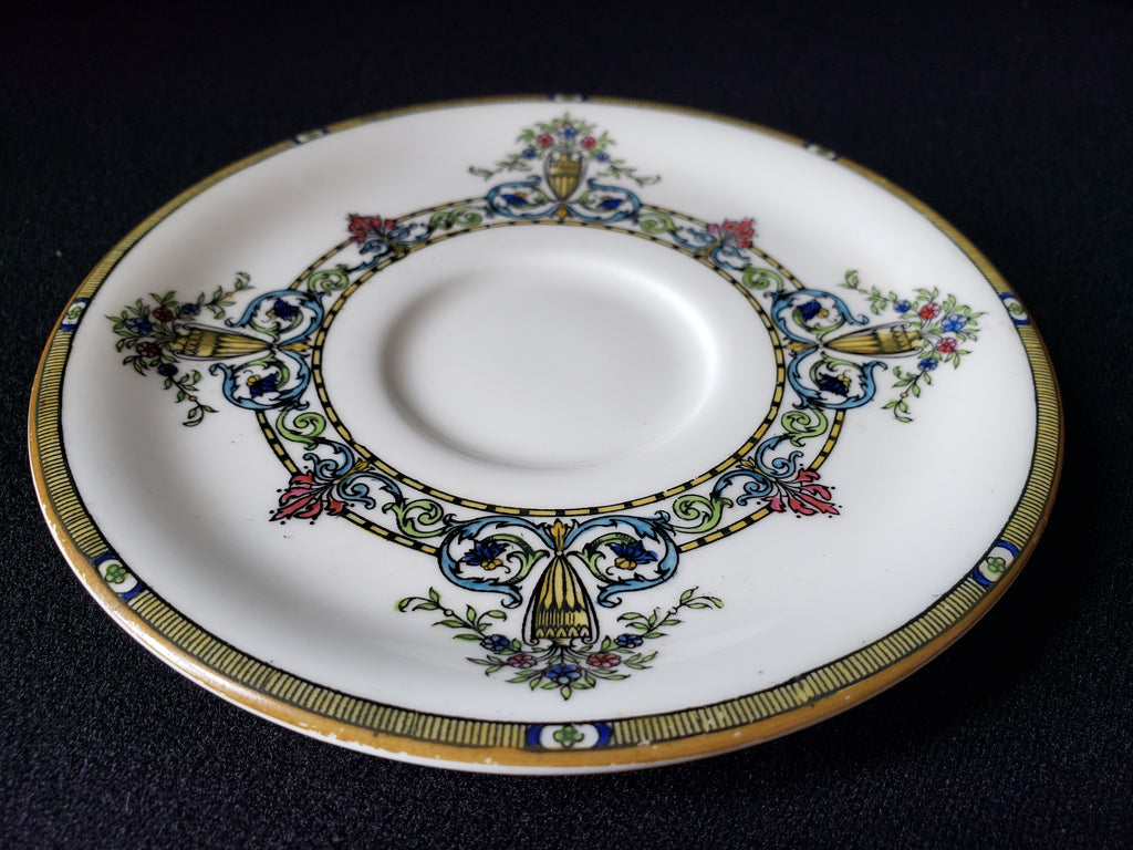 Vintage Royal Worcester Doncaster Saucer ONLY (lot 2078)
