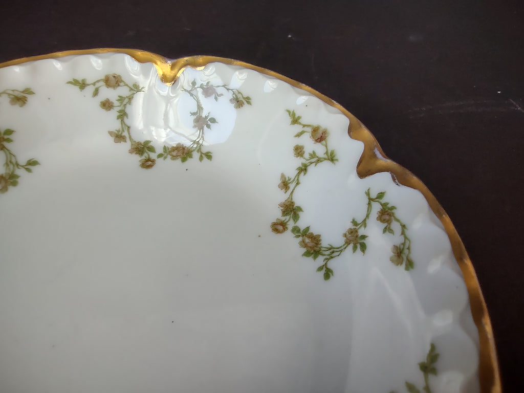 Haviland Limoges French 5" Cranberry Bowl Green Gold Trim (lot 1118)